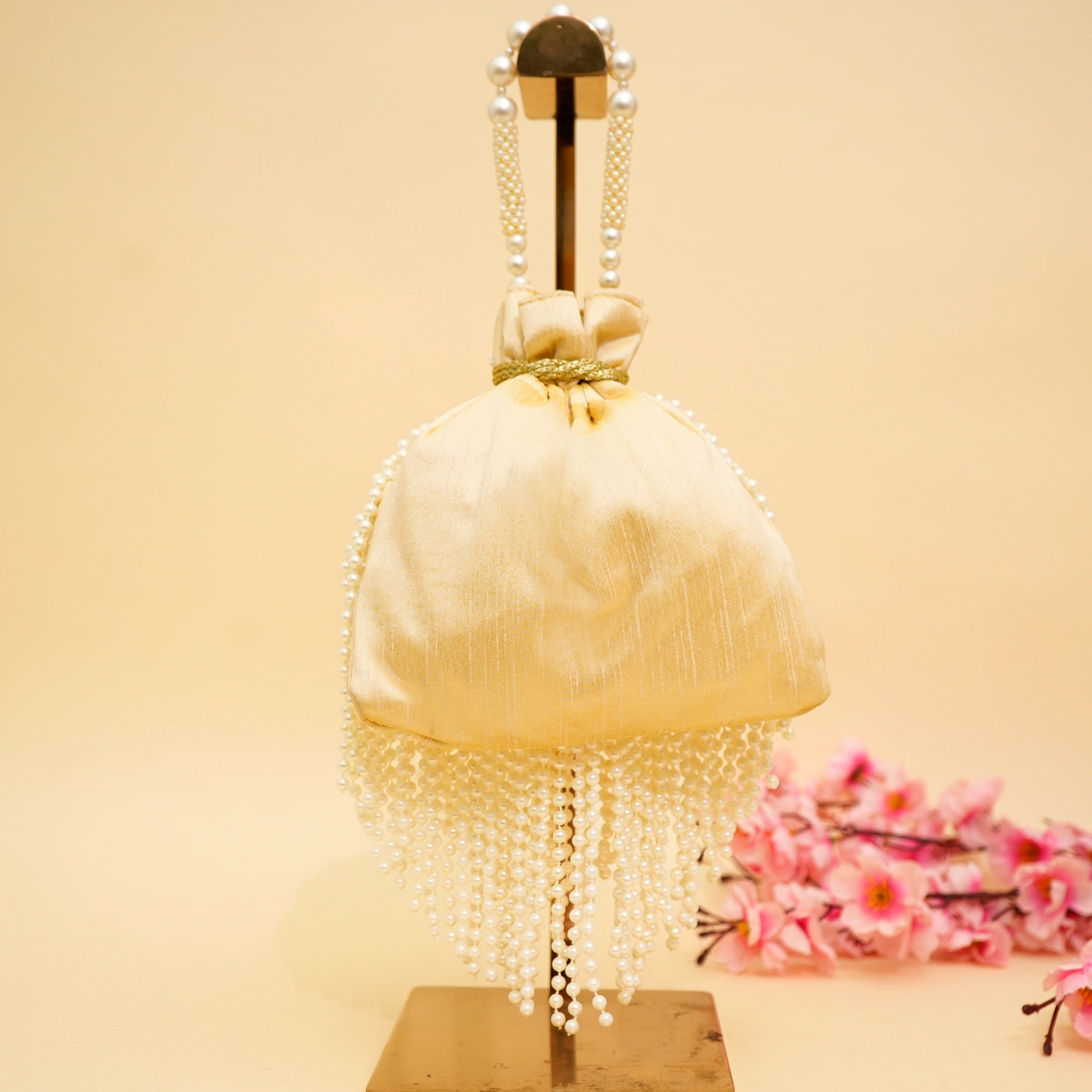 Pearl Cascade Potli | Cara