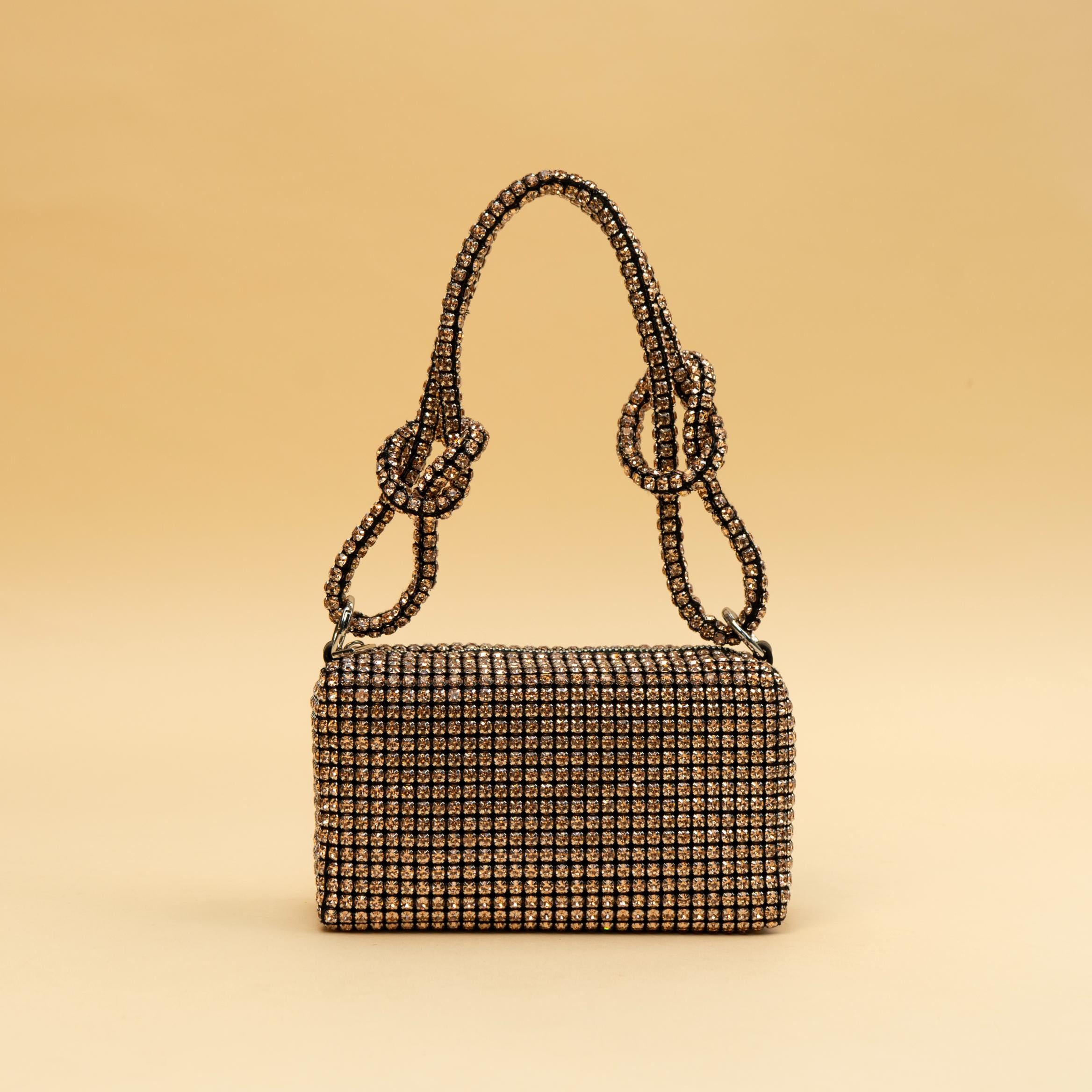 Gilded Mesh Collection