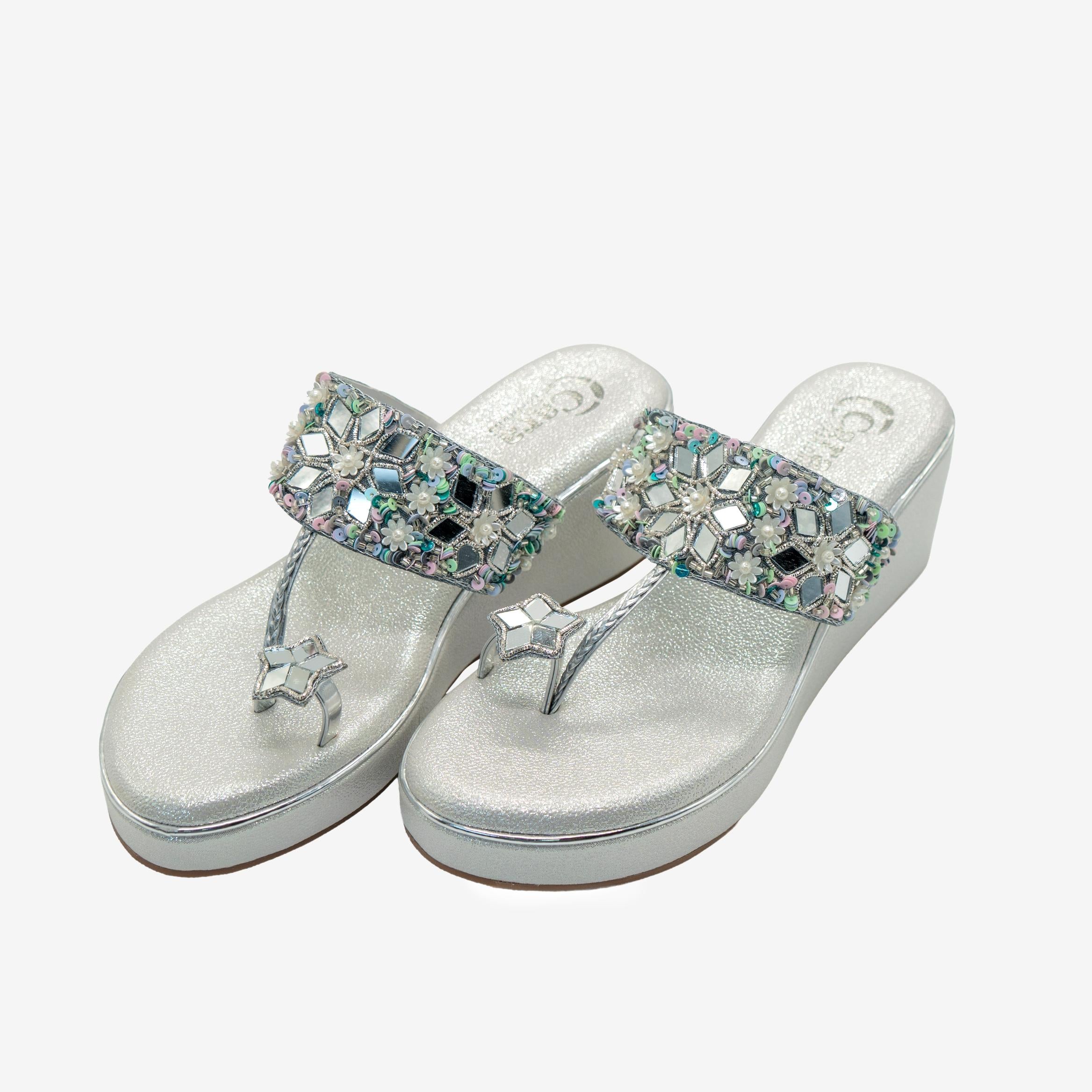 Valmira BeadSoft Wedges