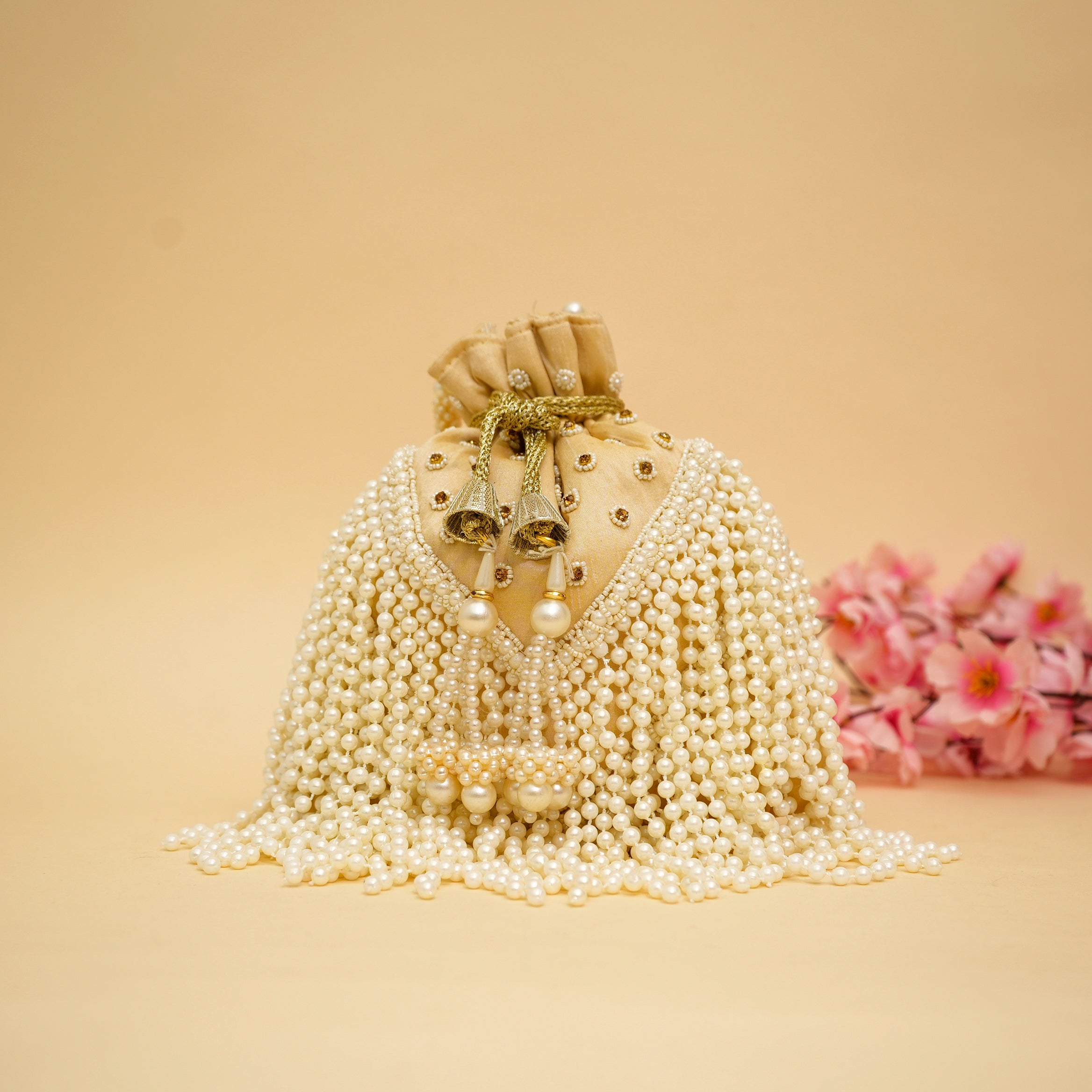 Pearl Cascade Potli | Cara