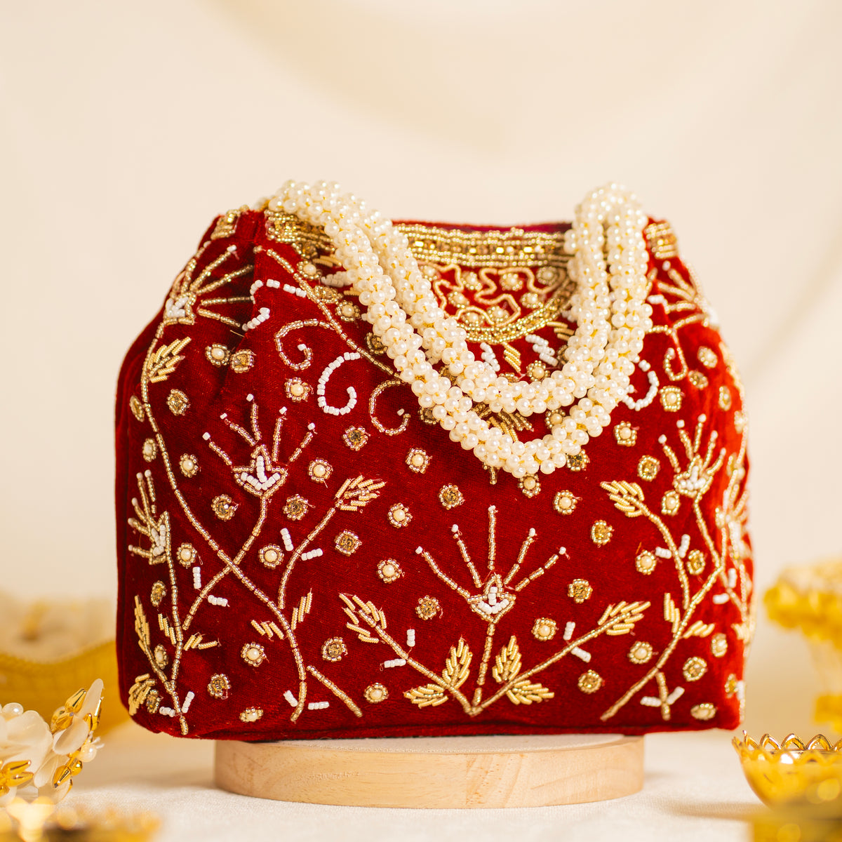 Bridal Pearlstone Velvet Potli