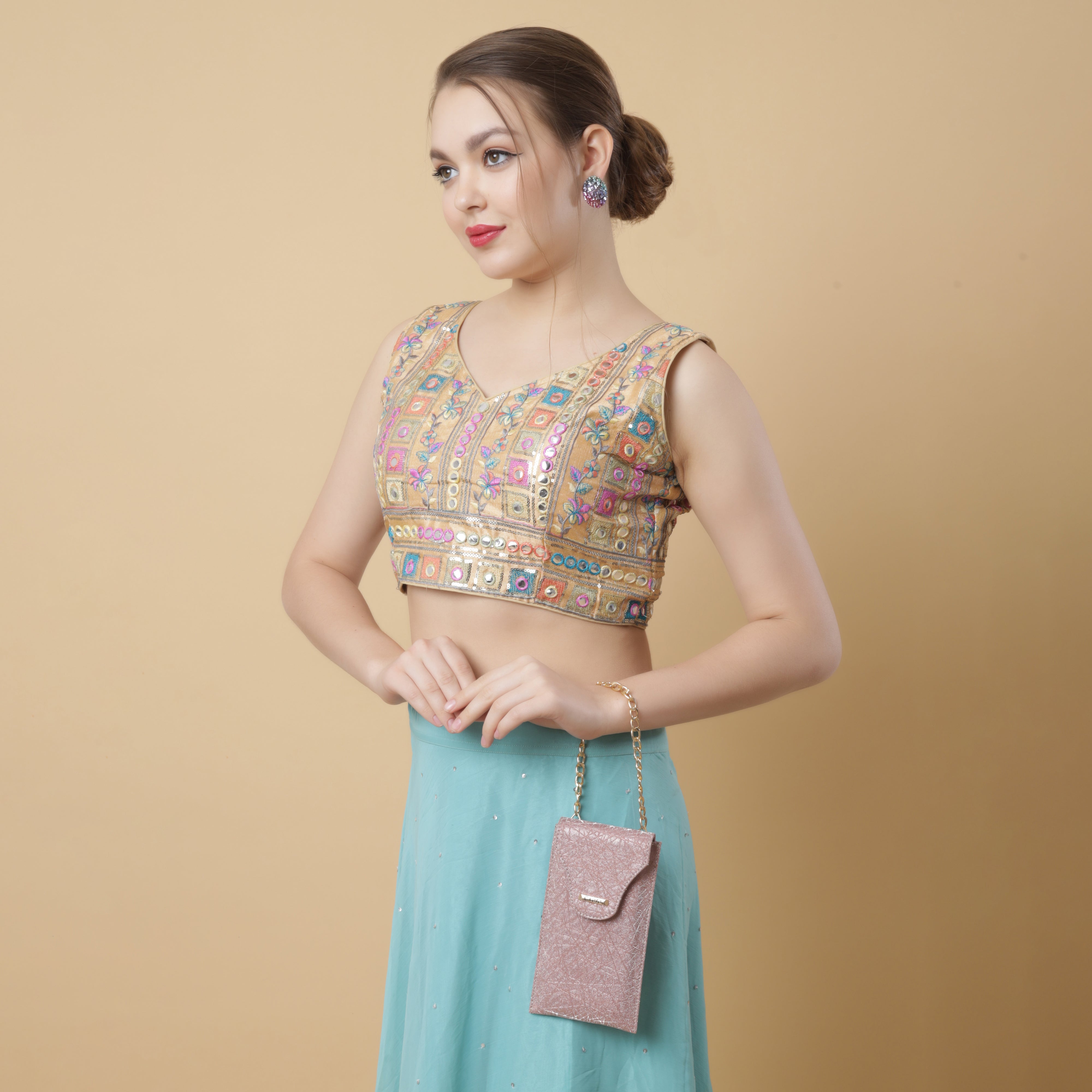 peach gold Gleam Chain Mobile Sling| cara