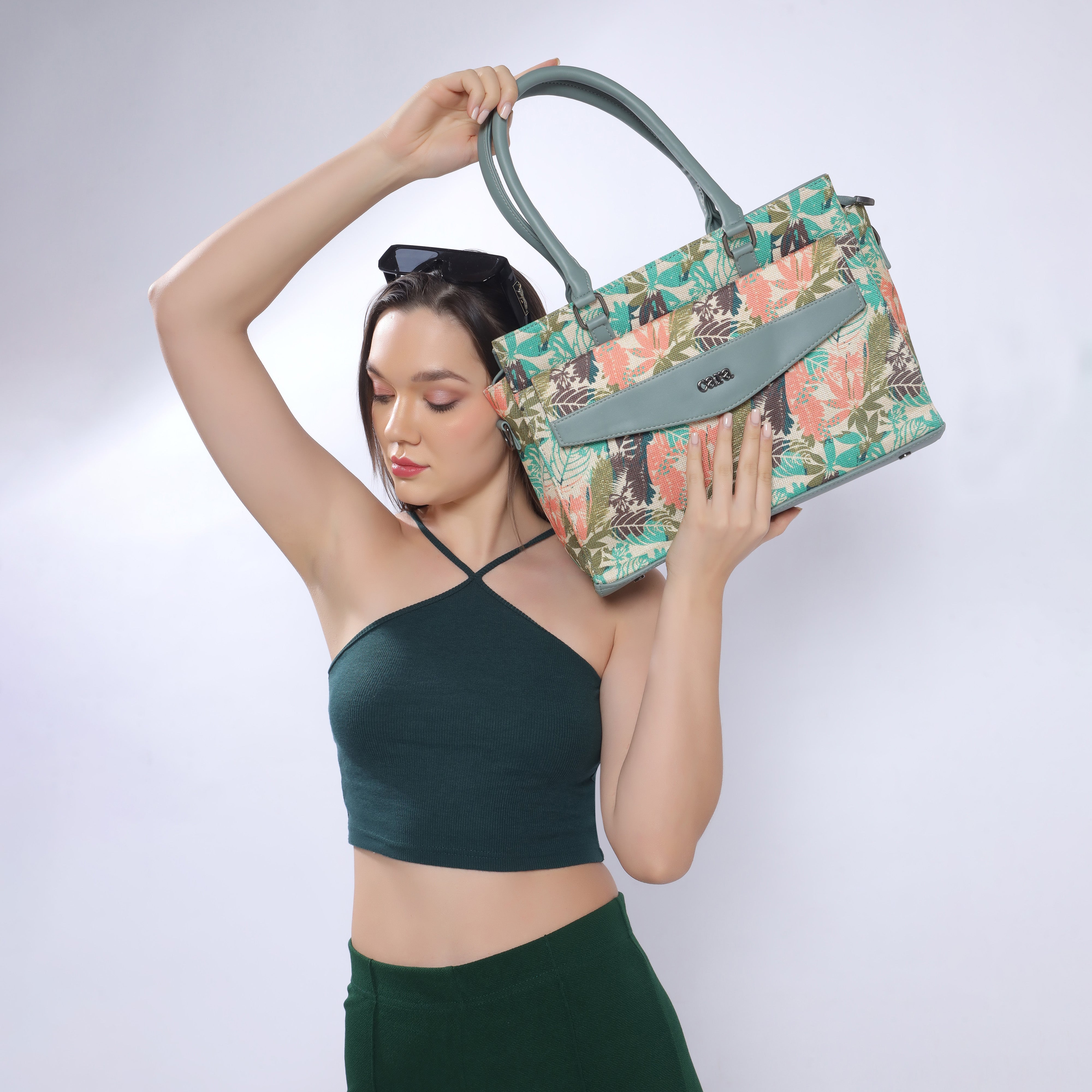 Pista Green Flawless Crafted handbag | Cara