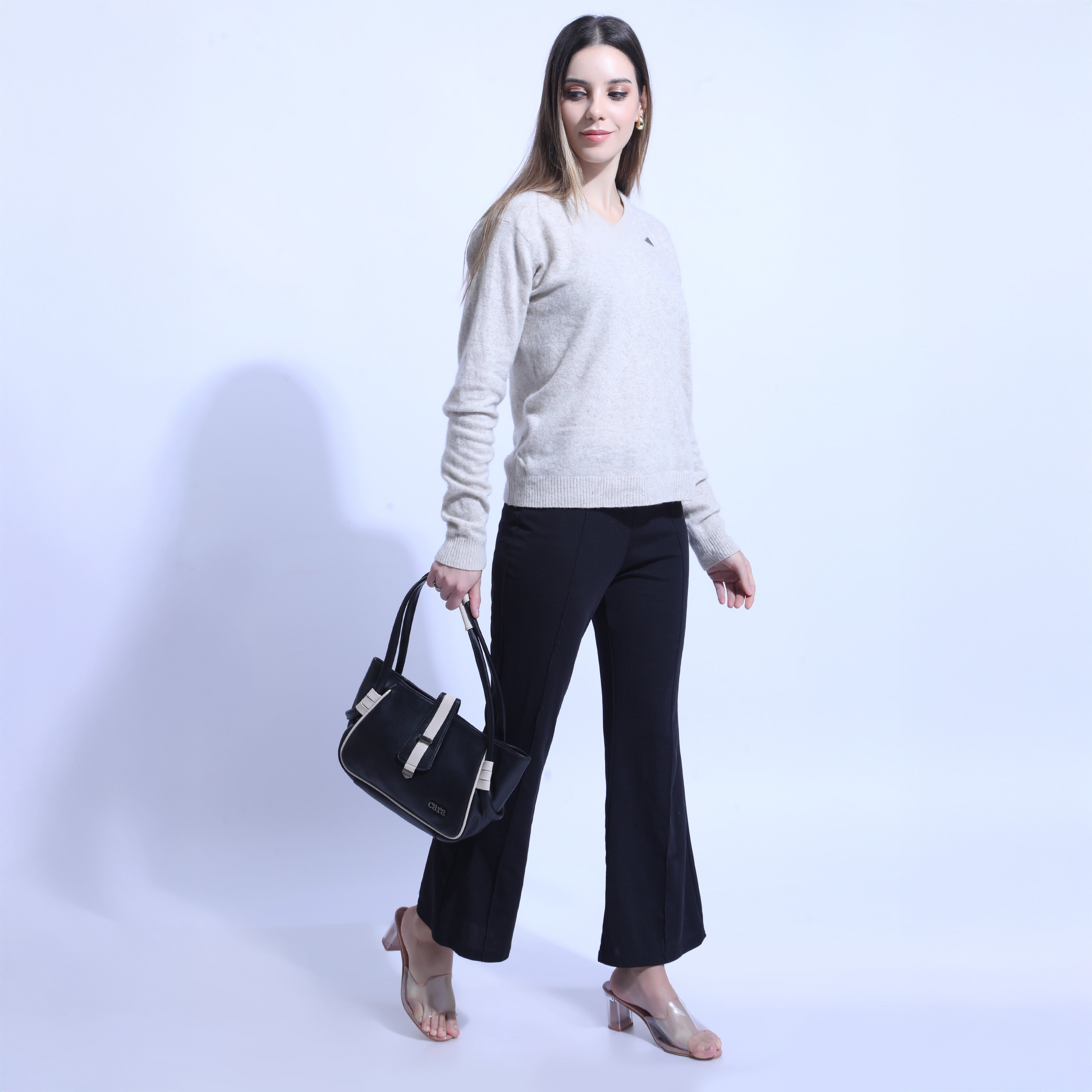 Black Boldly Dynamic haNDBAG | CARA