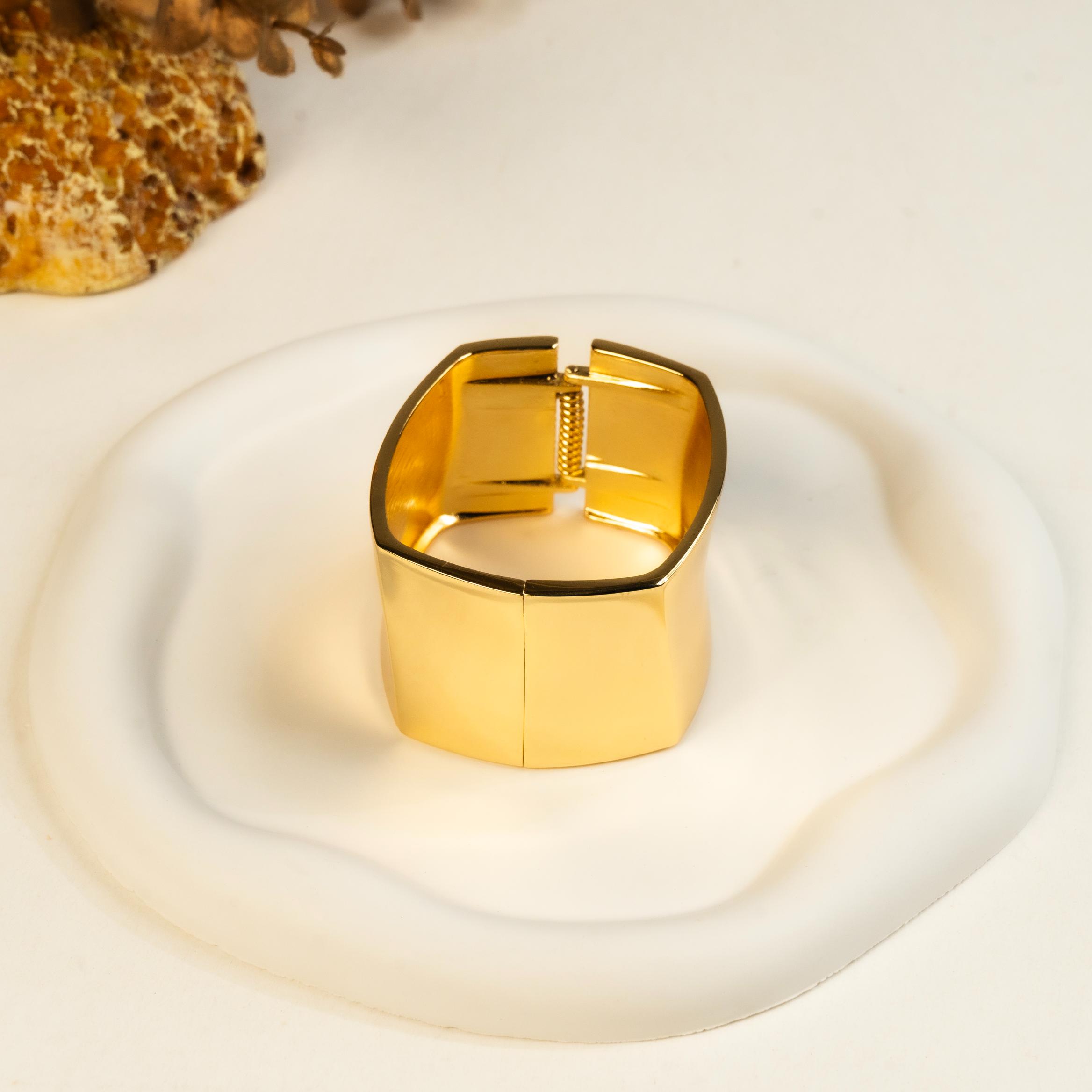 Golden Crest