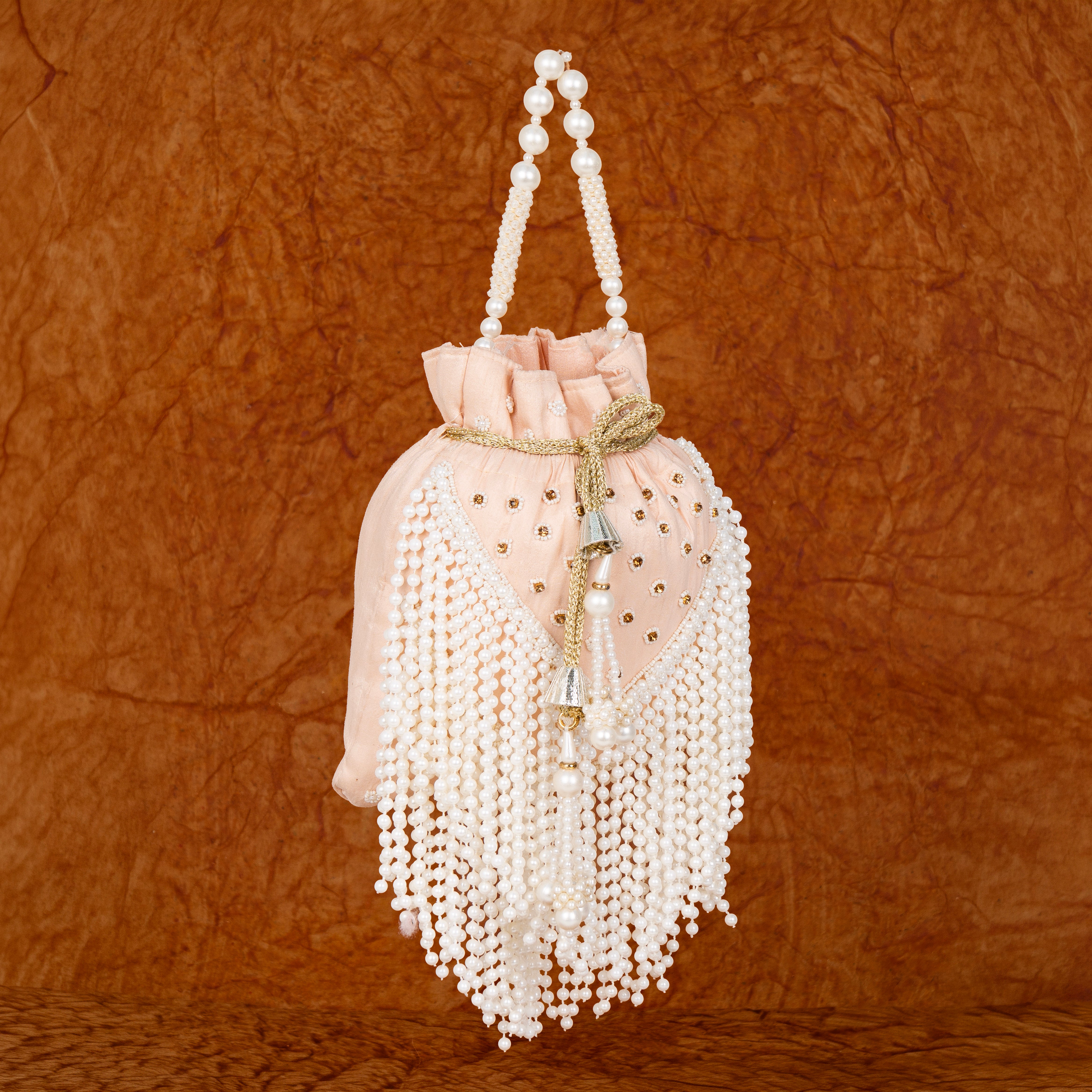 Pearl Cascade Potli | Cara