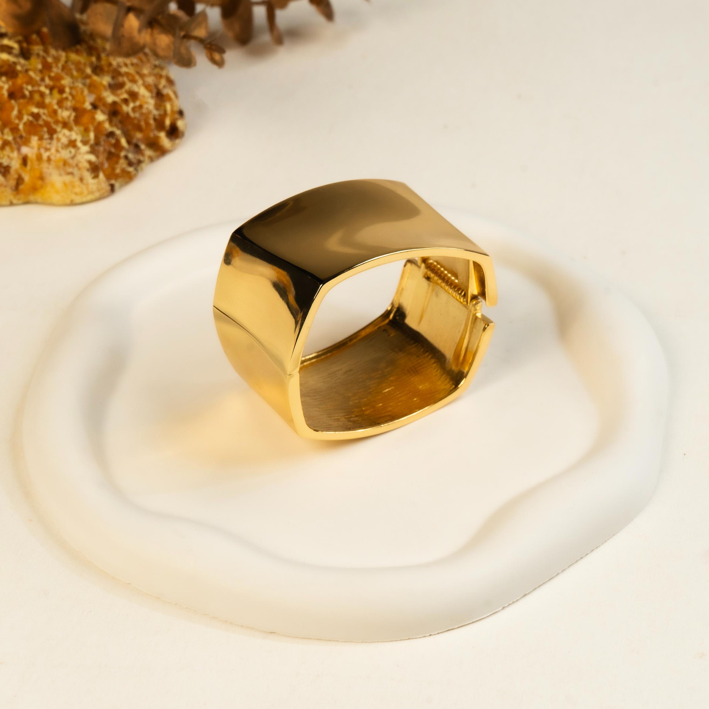 Golden Crest