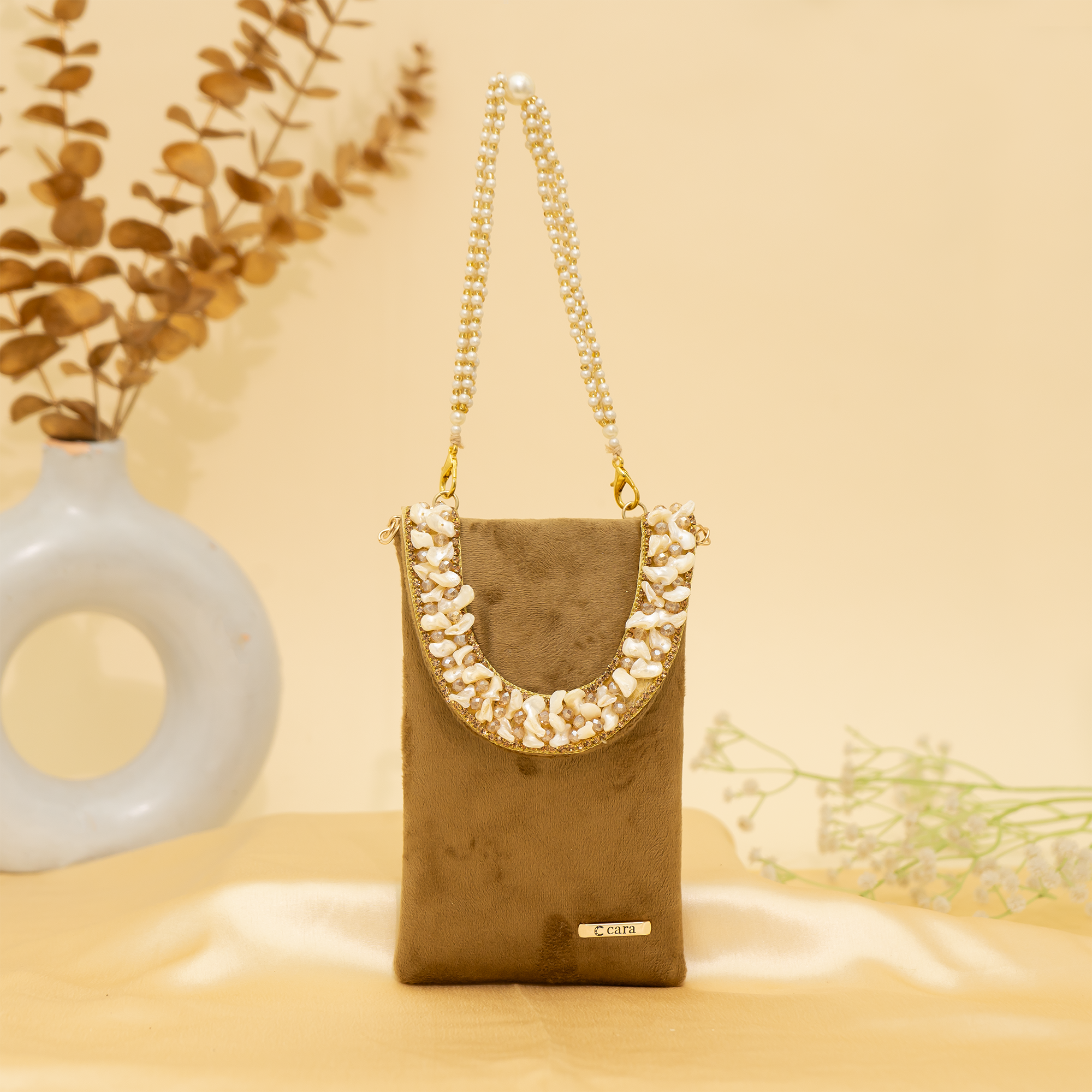 peanut brown Velvet Pearl Mobile Sling| cara