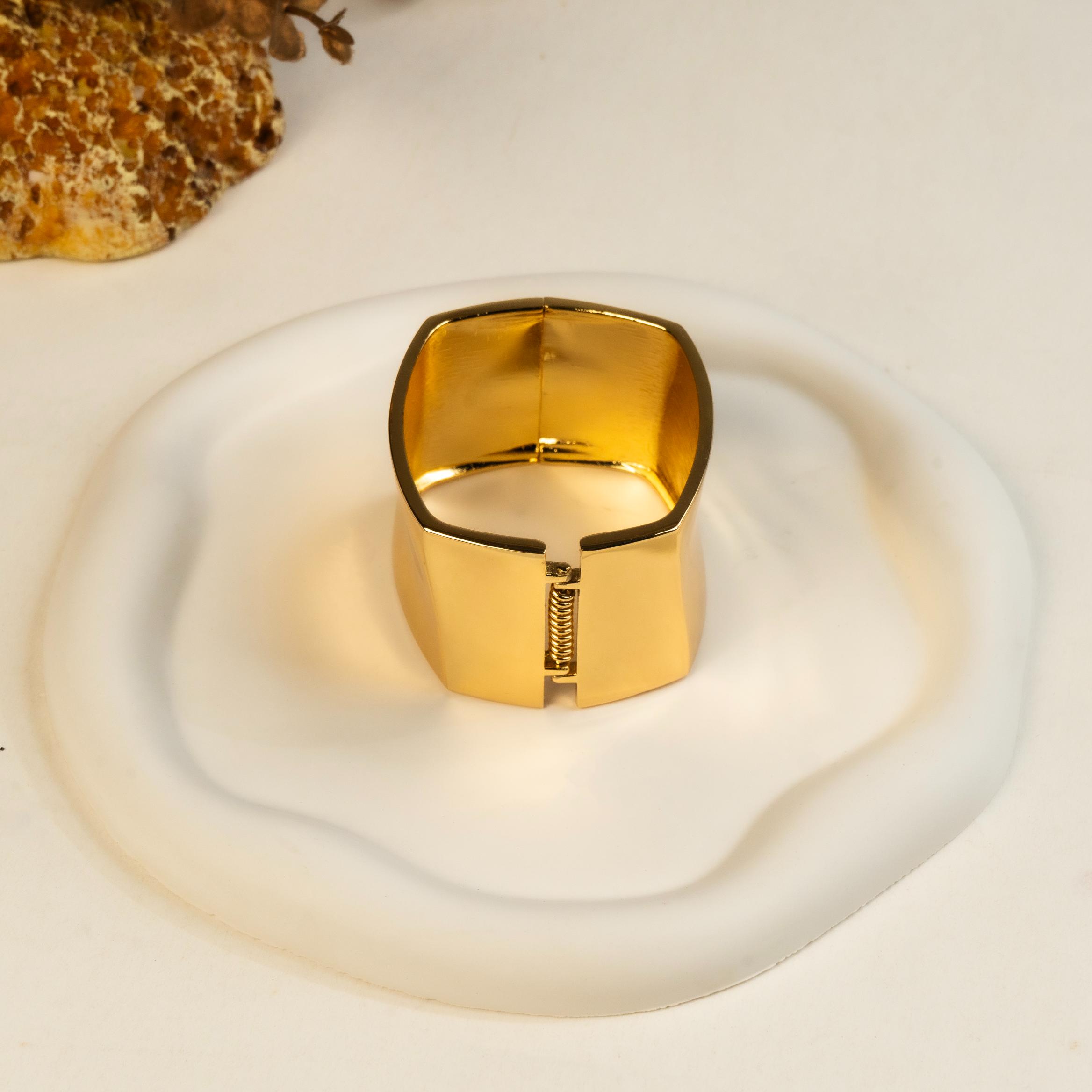 Golden Crest