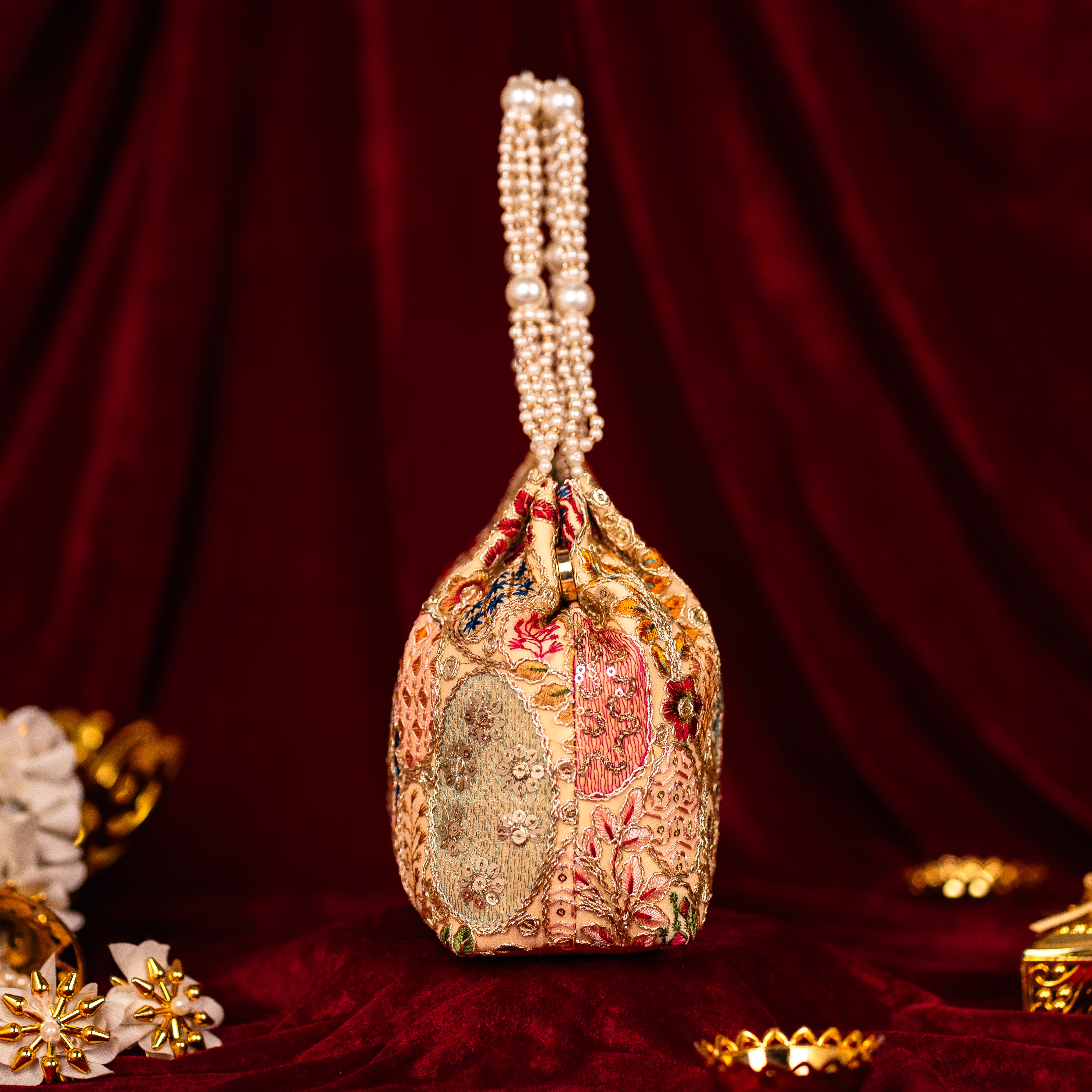 Opulent Pearl Potli