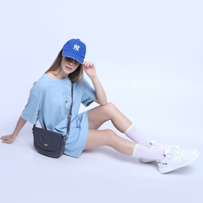 Crescent Moon SLINGBAG | Cara