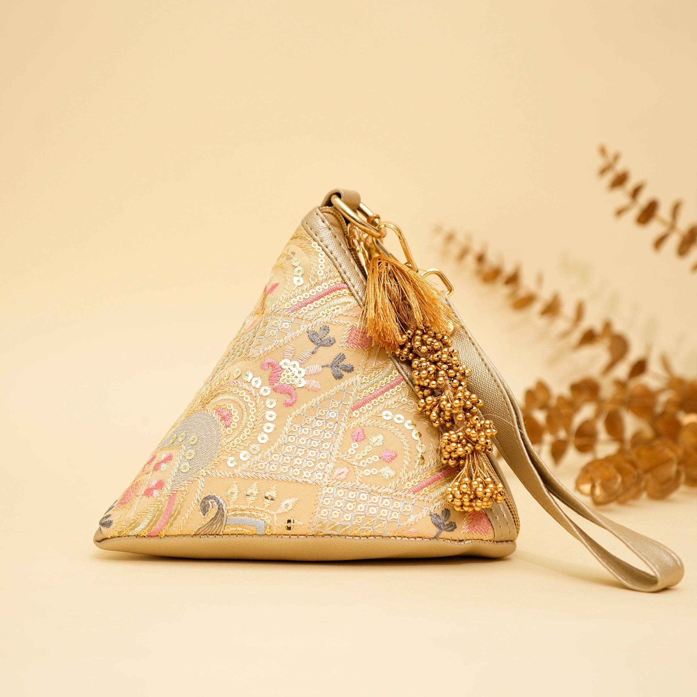 Tassel Bloom Potli | Cara