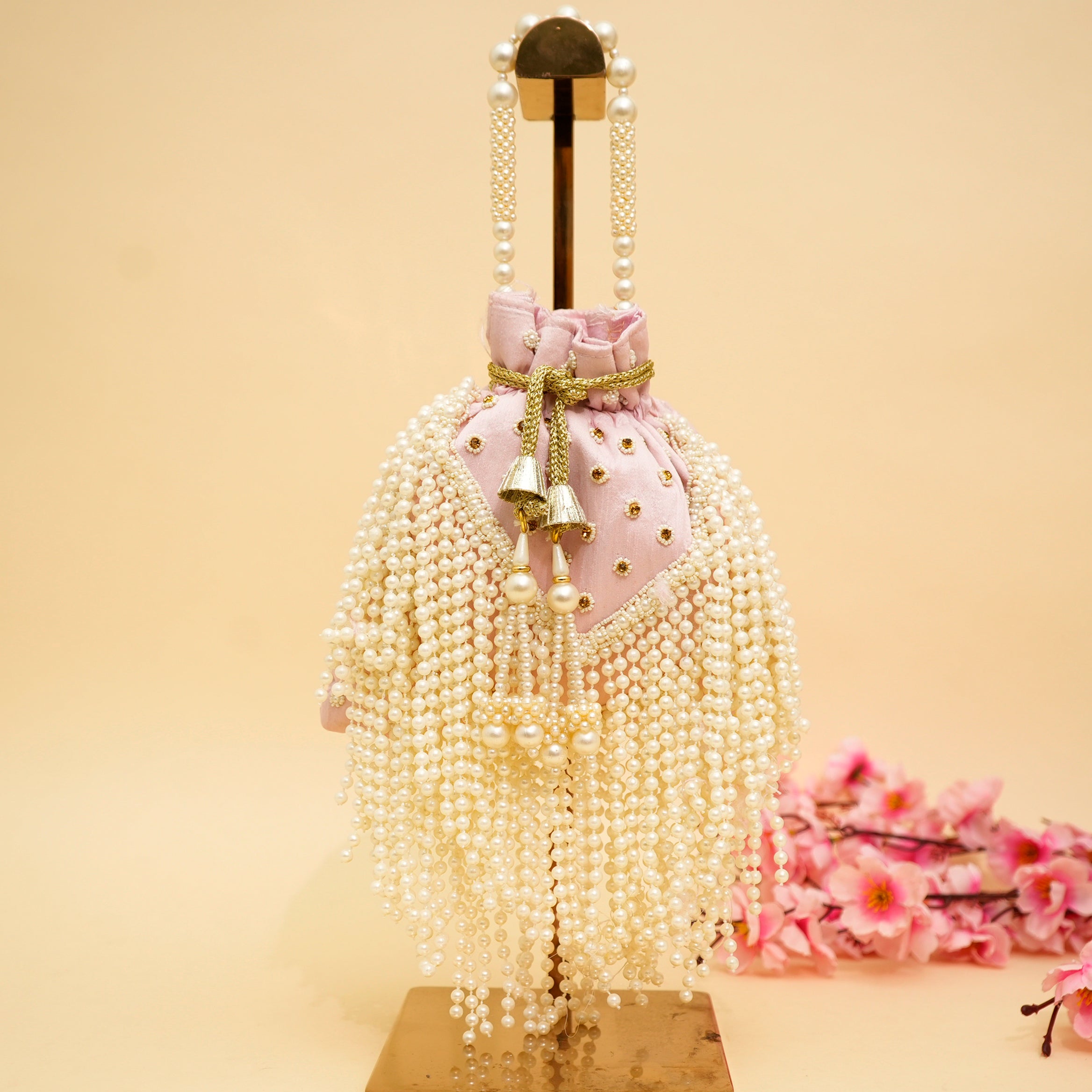 Pearl Cascade Potli | Cara