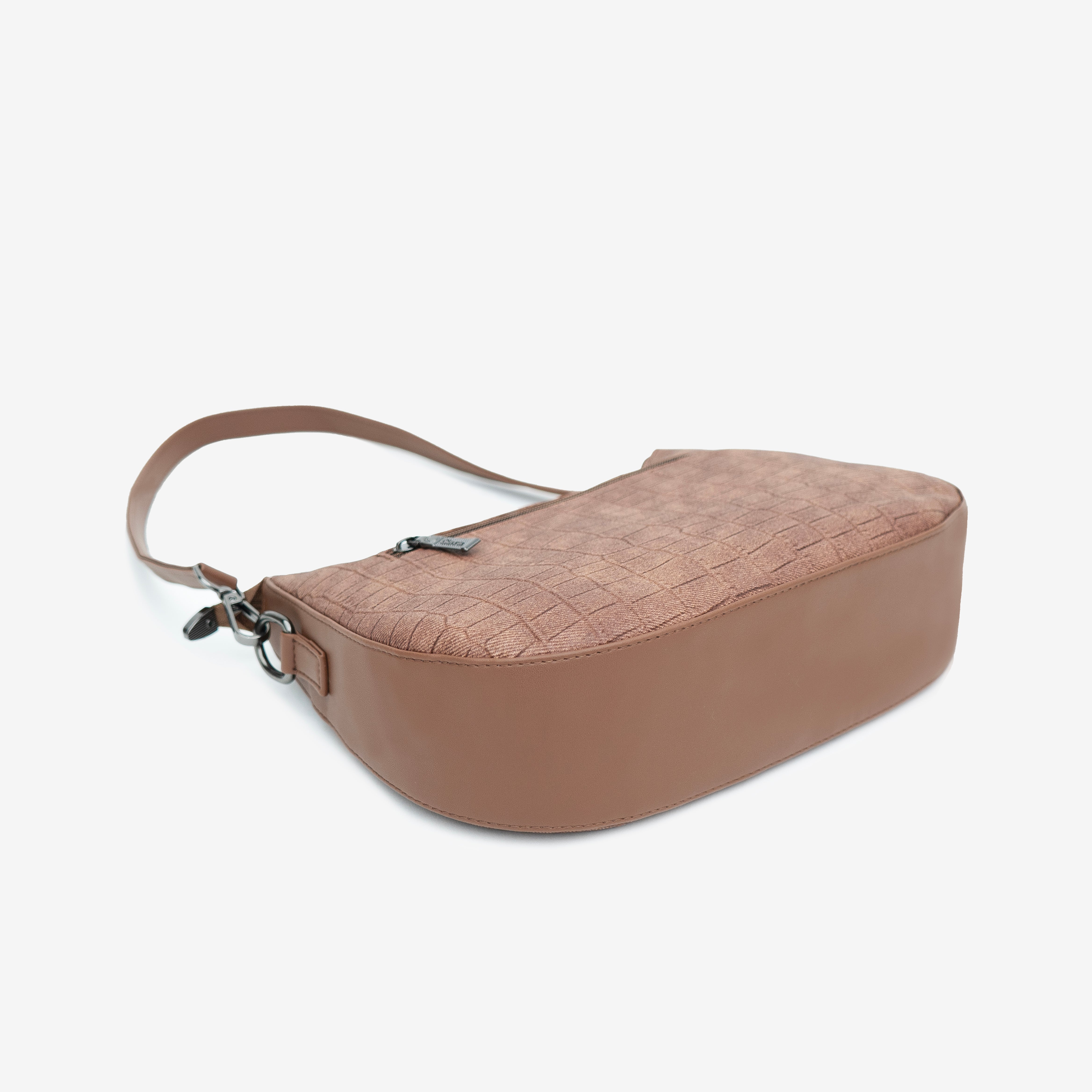 Beyond Prime Slingbag | Cara