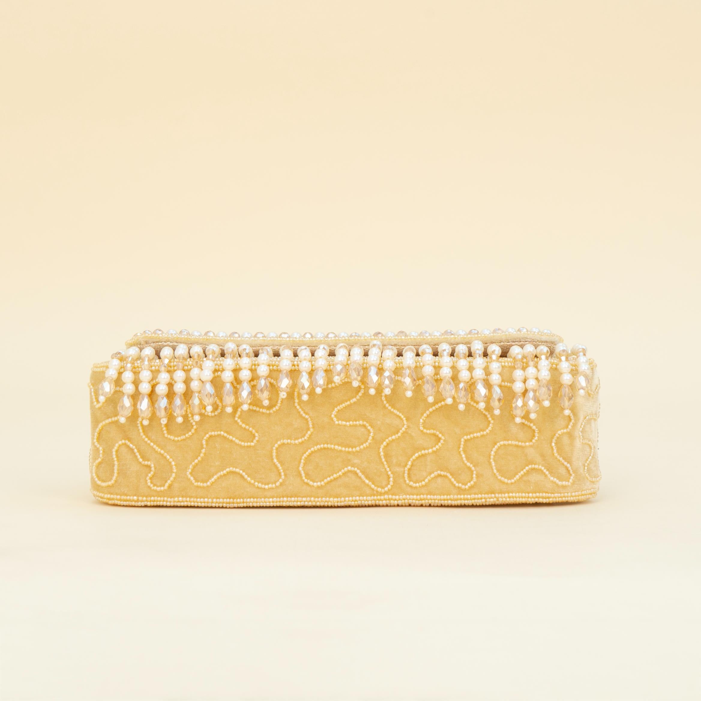 Retro Muse Pearl Bag
