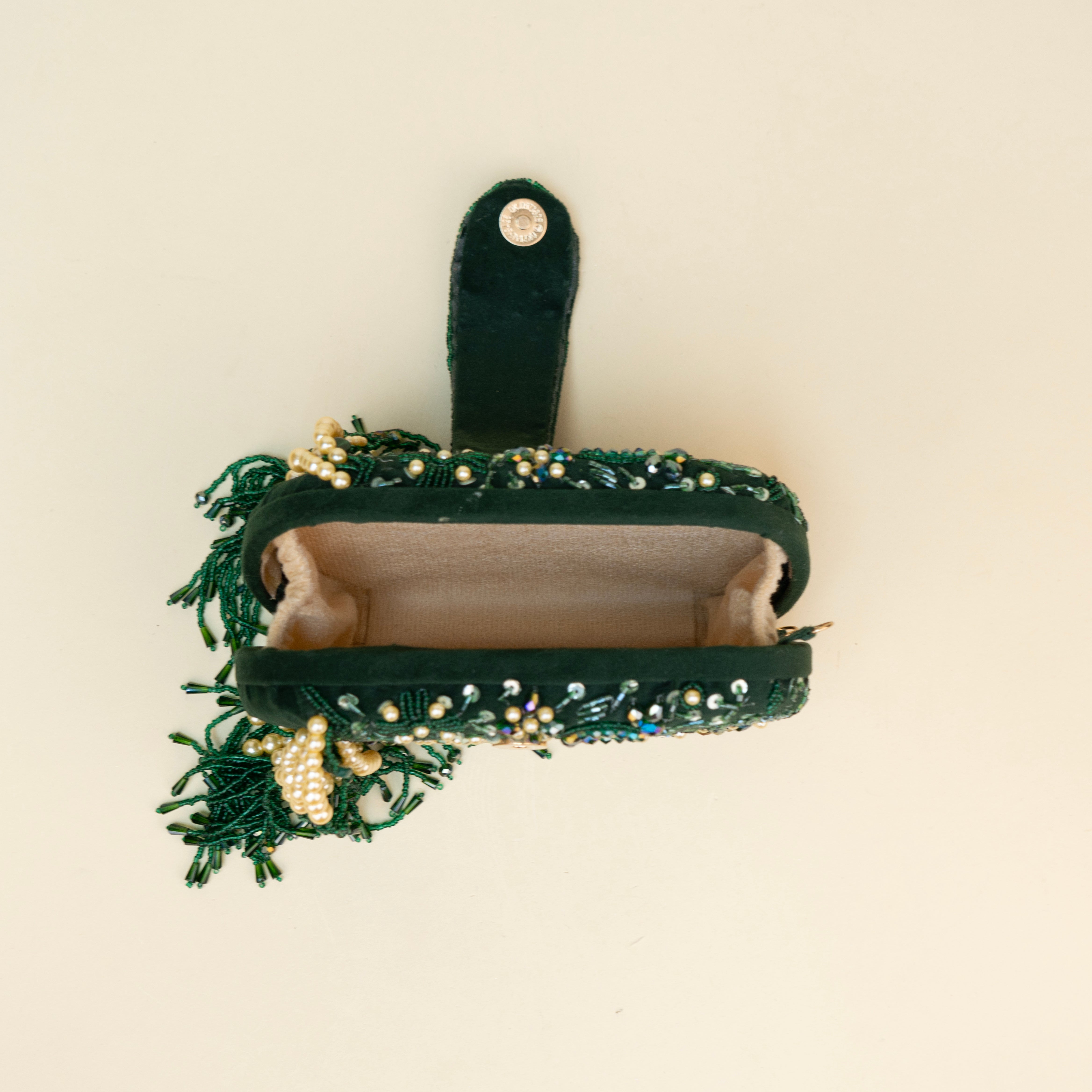 Pearl Aura Potli