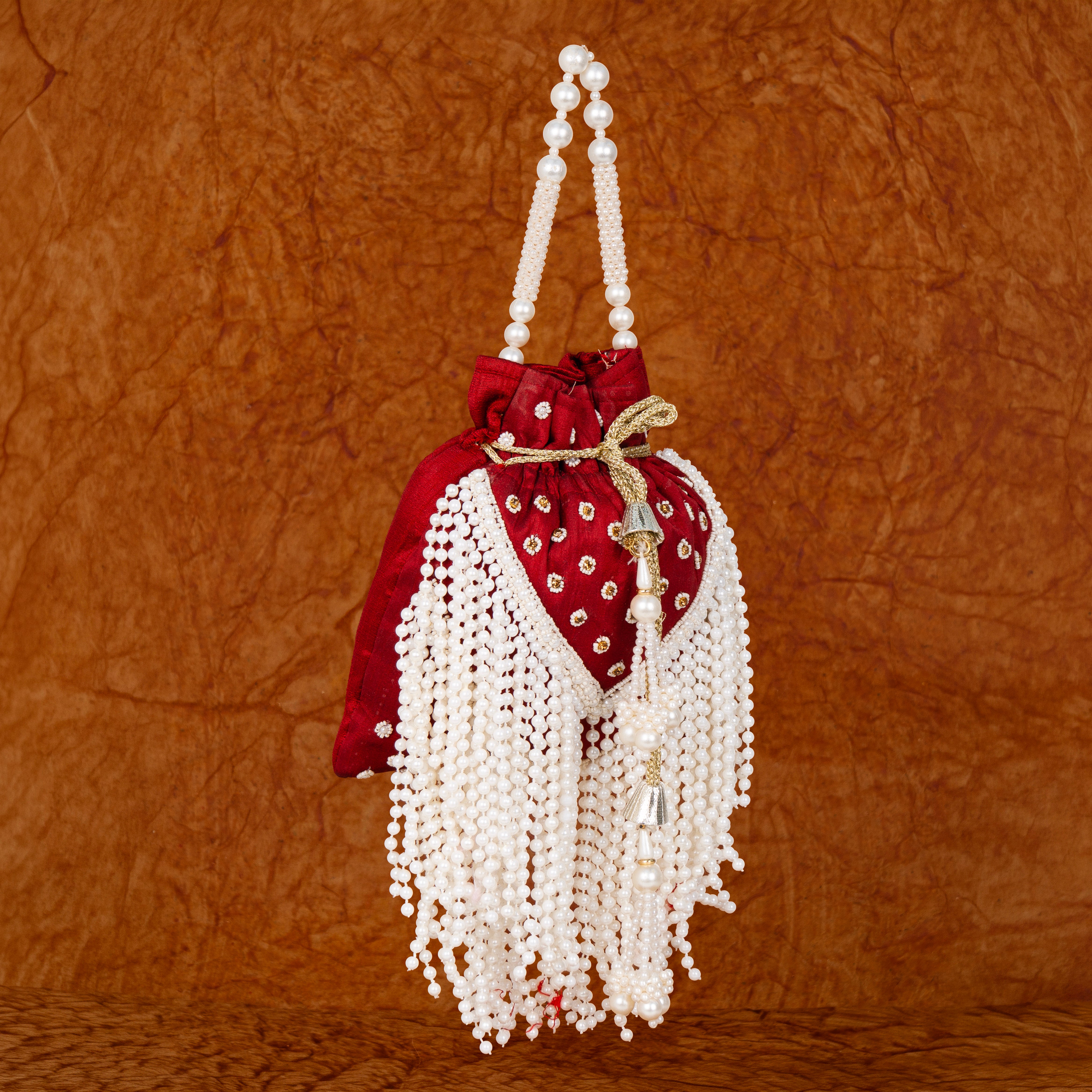 Pearl Cascade Potli | Cara