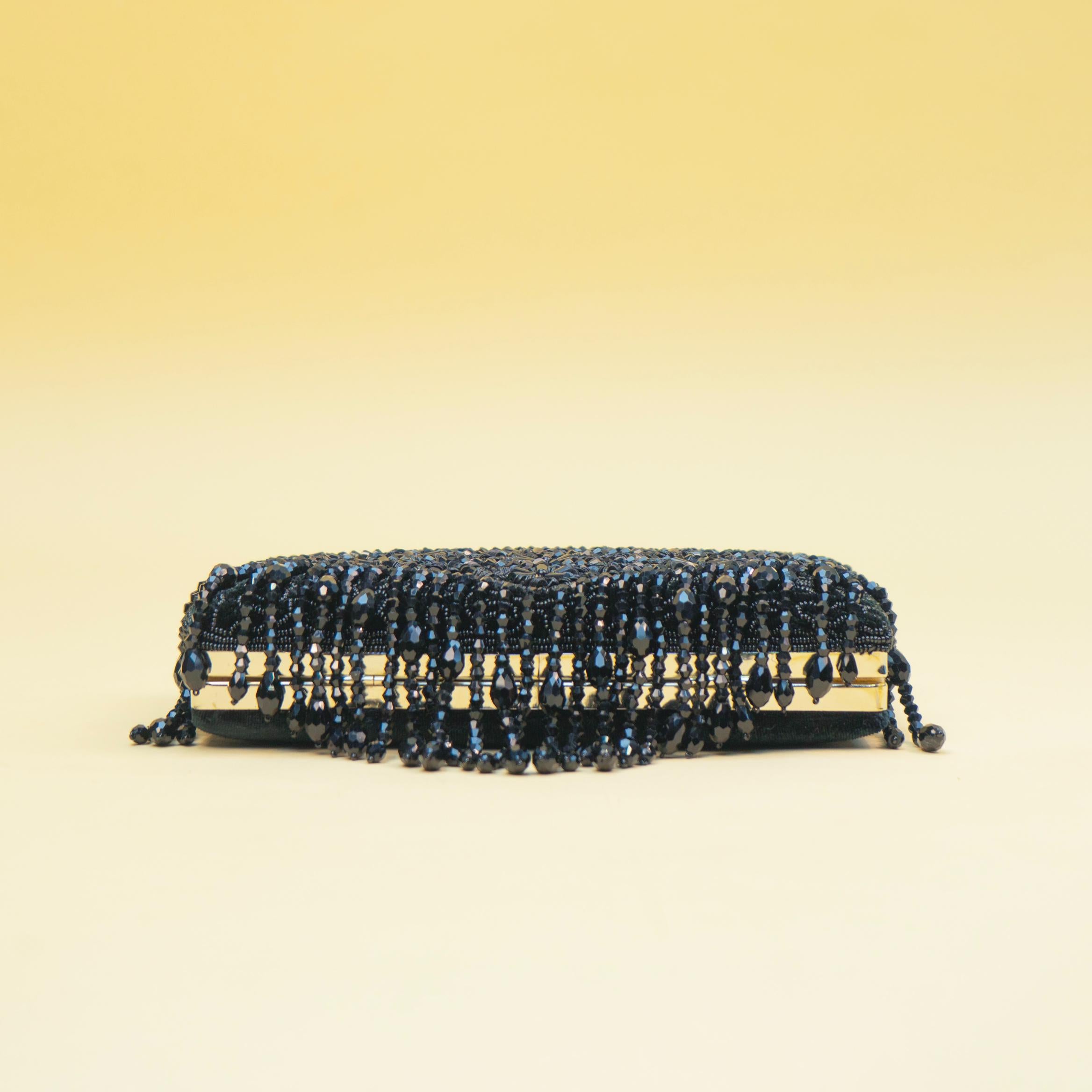 Timeless Pearl Gold Clutch