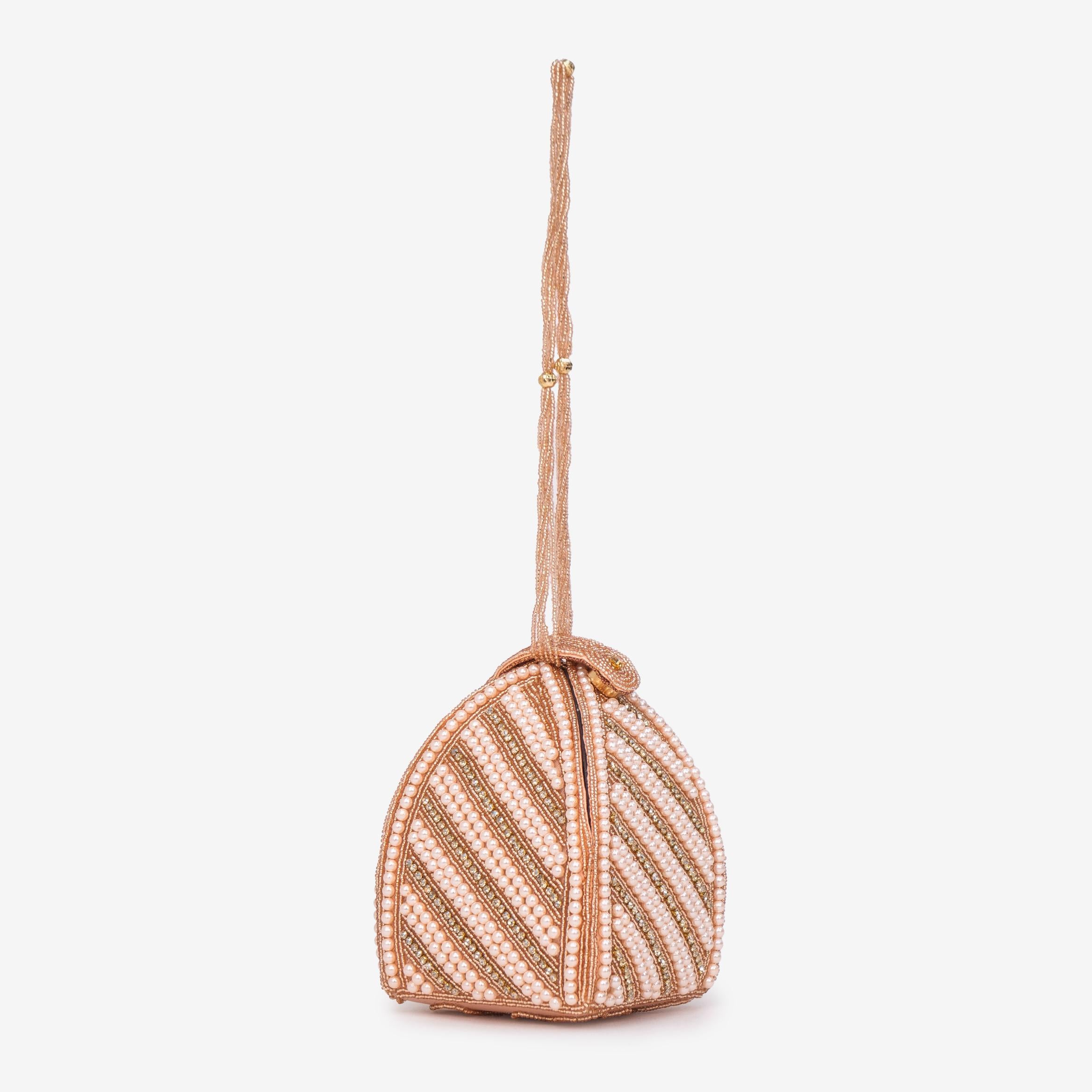 Linear Pearl Glam Potli