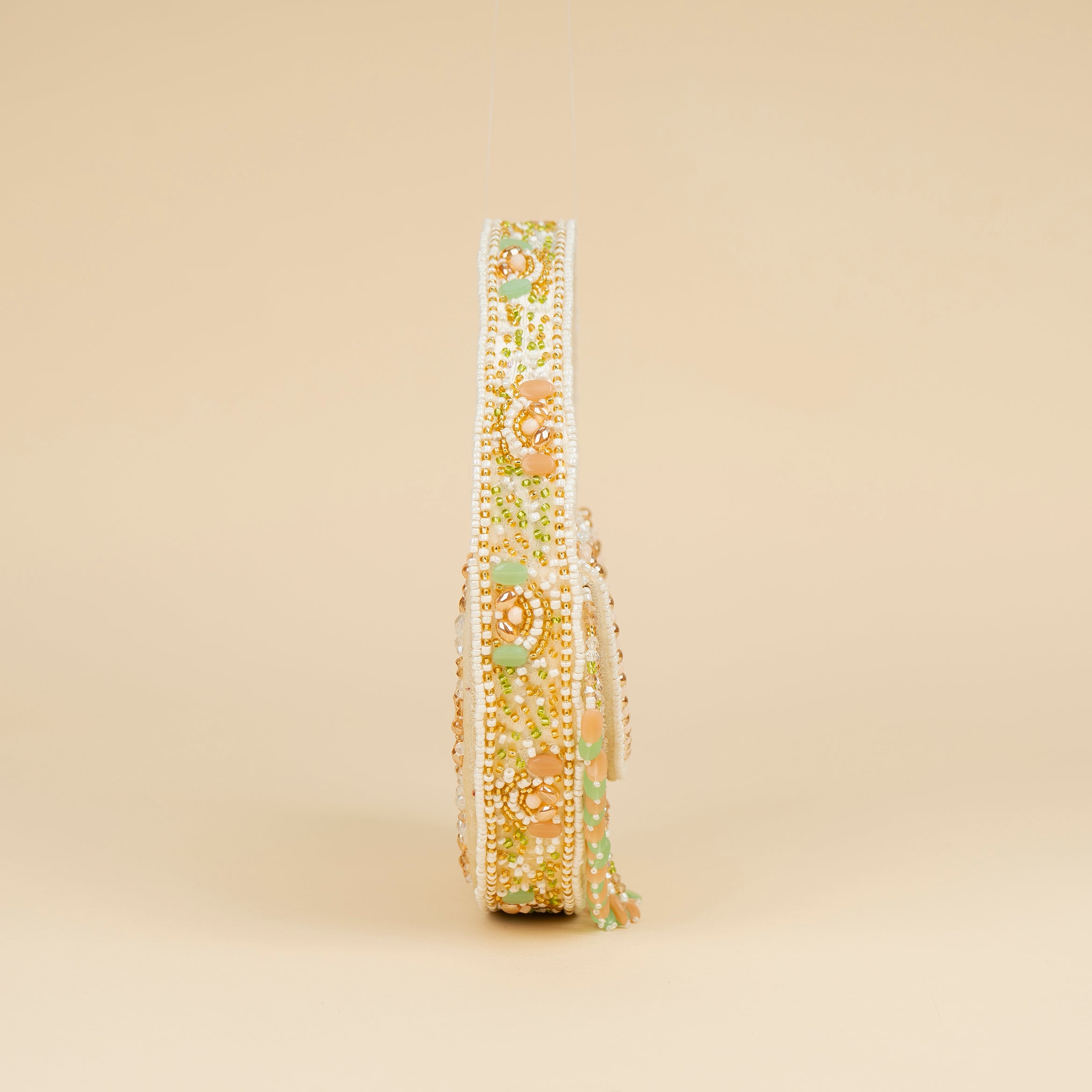 Pearl Cascade Clutch