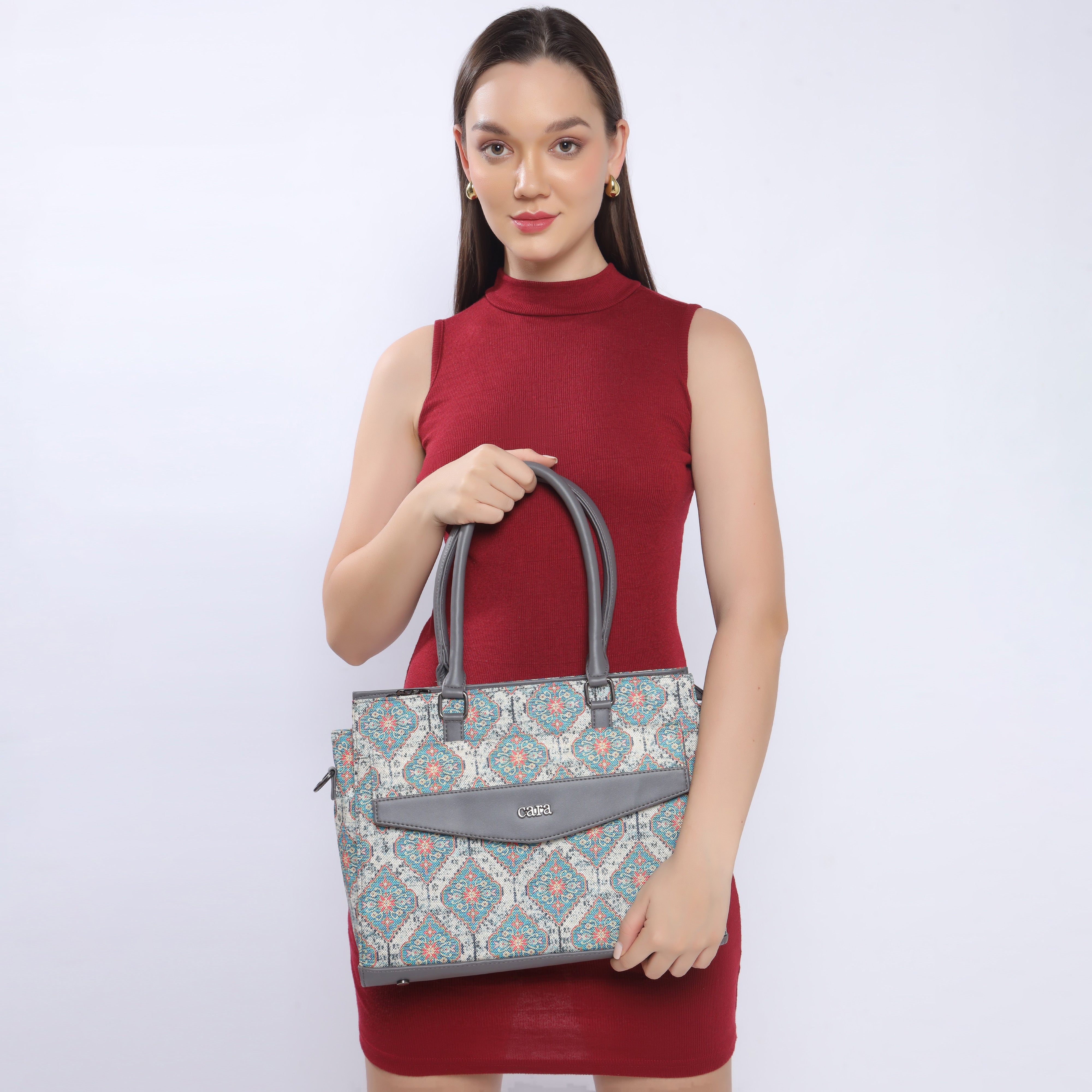 Olive Flawless Crafted handbag | Cara