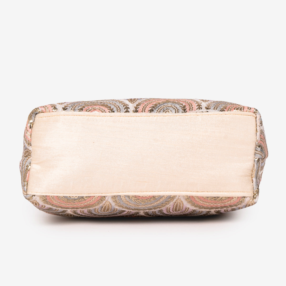 Golden Grace Potli | cara