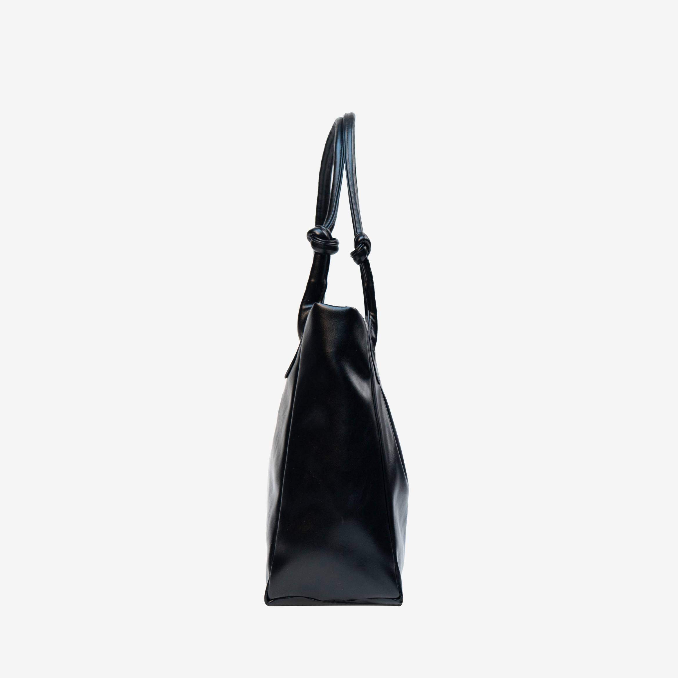 City Balance Handbag