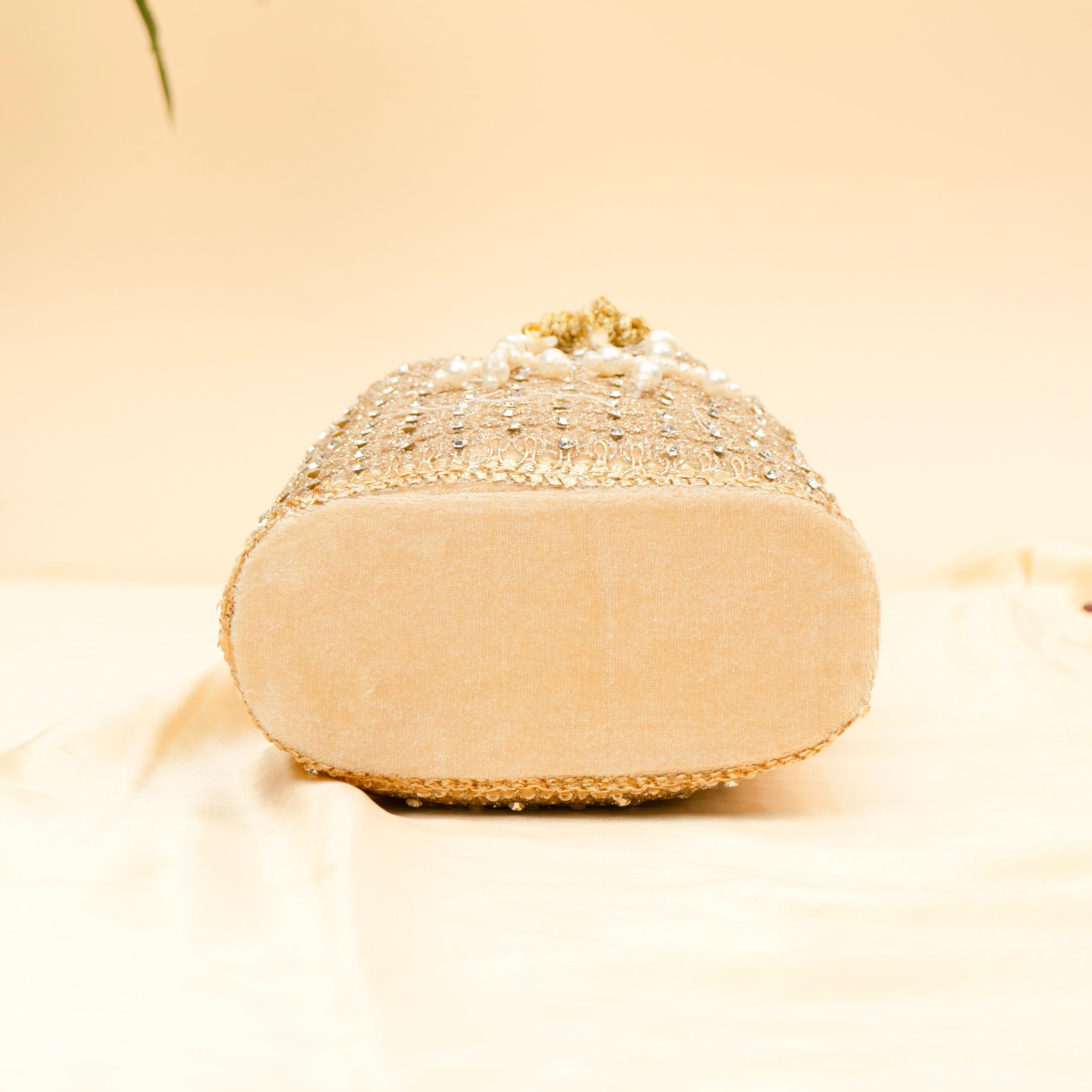 Opulent Thread & Pearl Potli