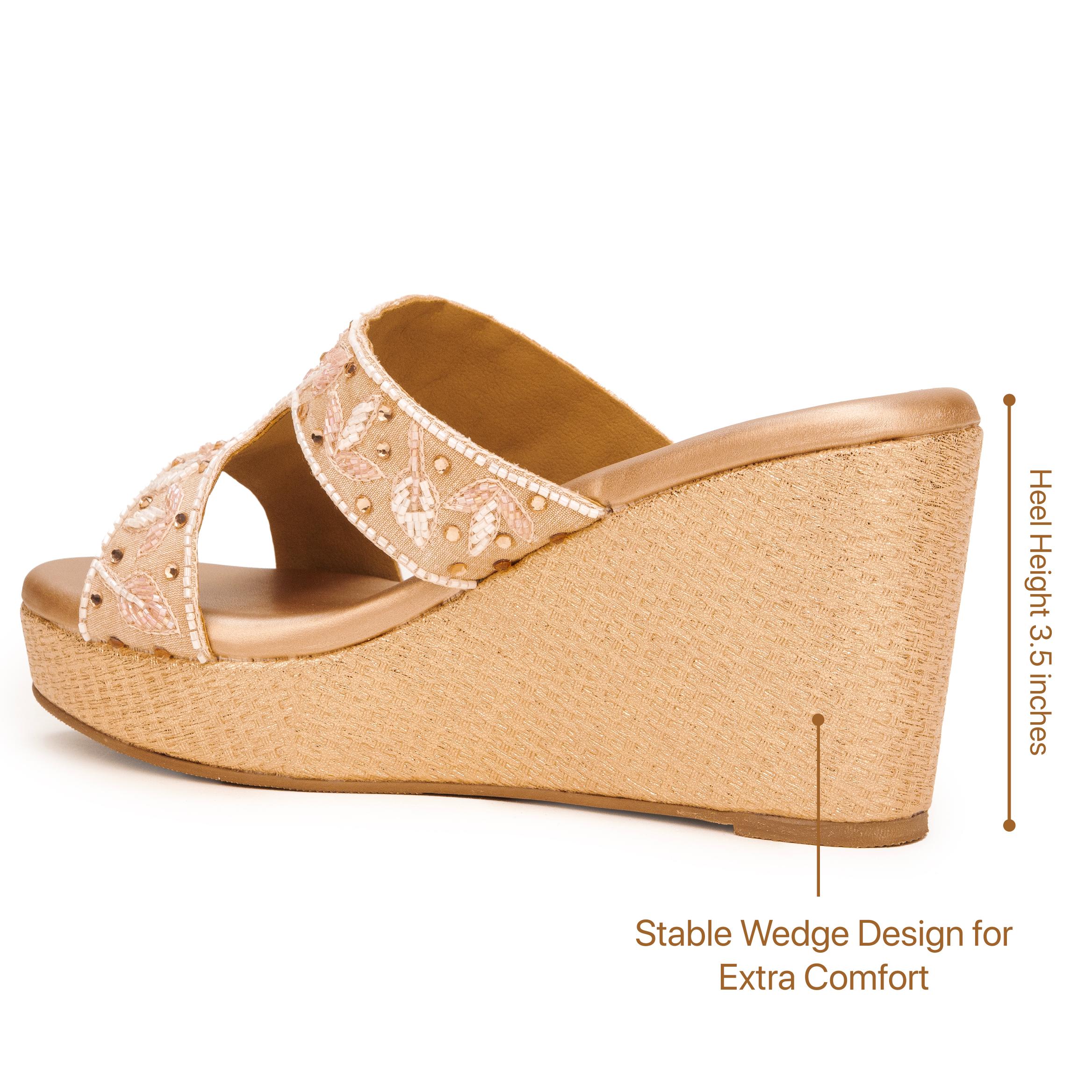 Leaflet Crystals Wedges