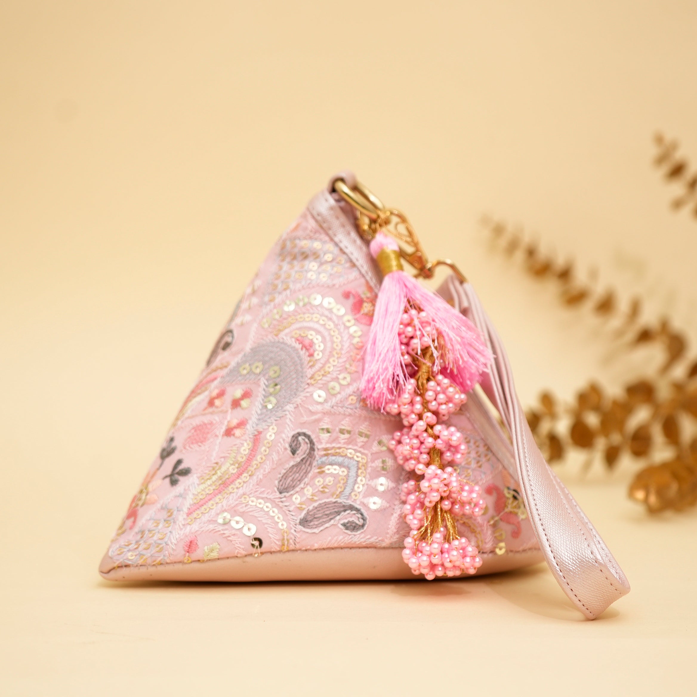 Tassel Bloom Potli | Cara