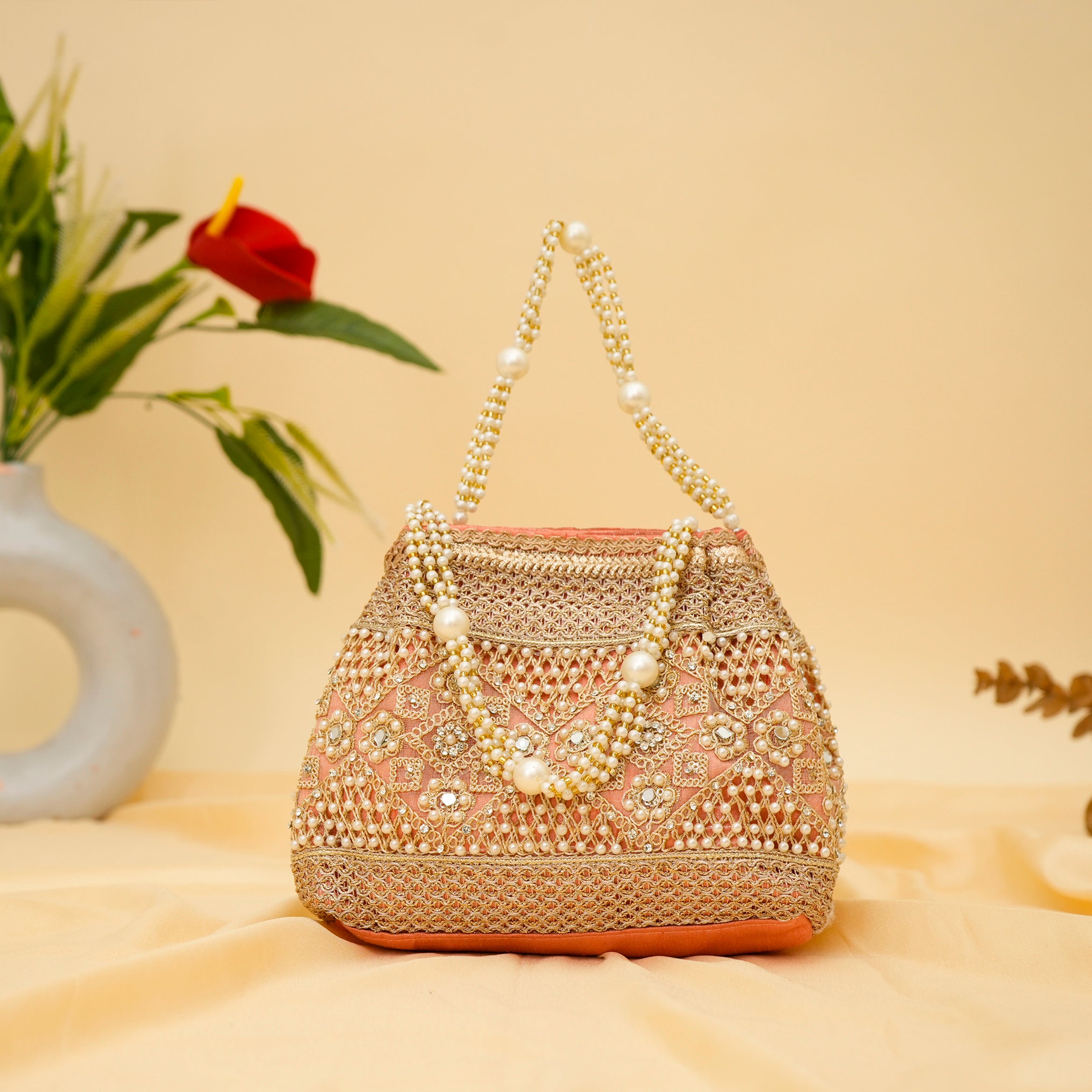 Pearl Elegance Potli