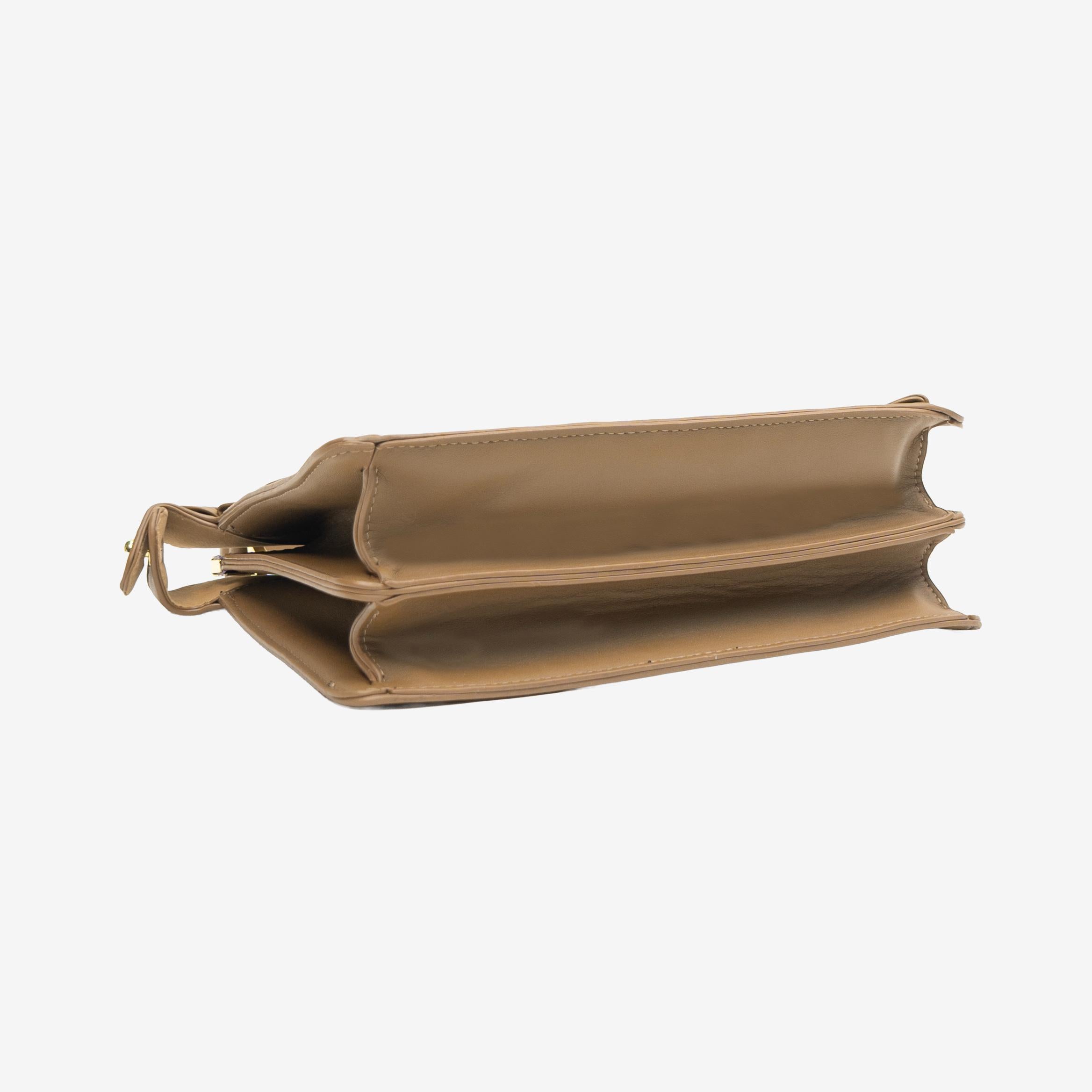 Perfect Hold Handbag