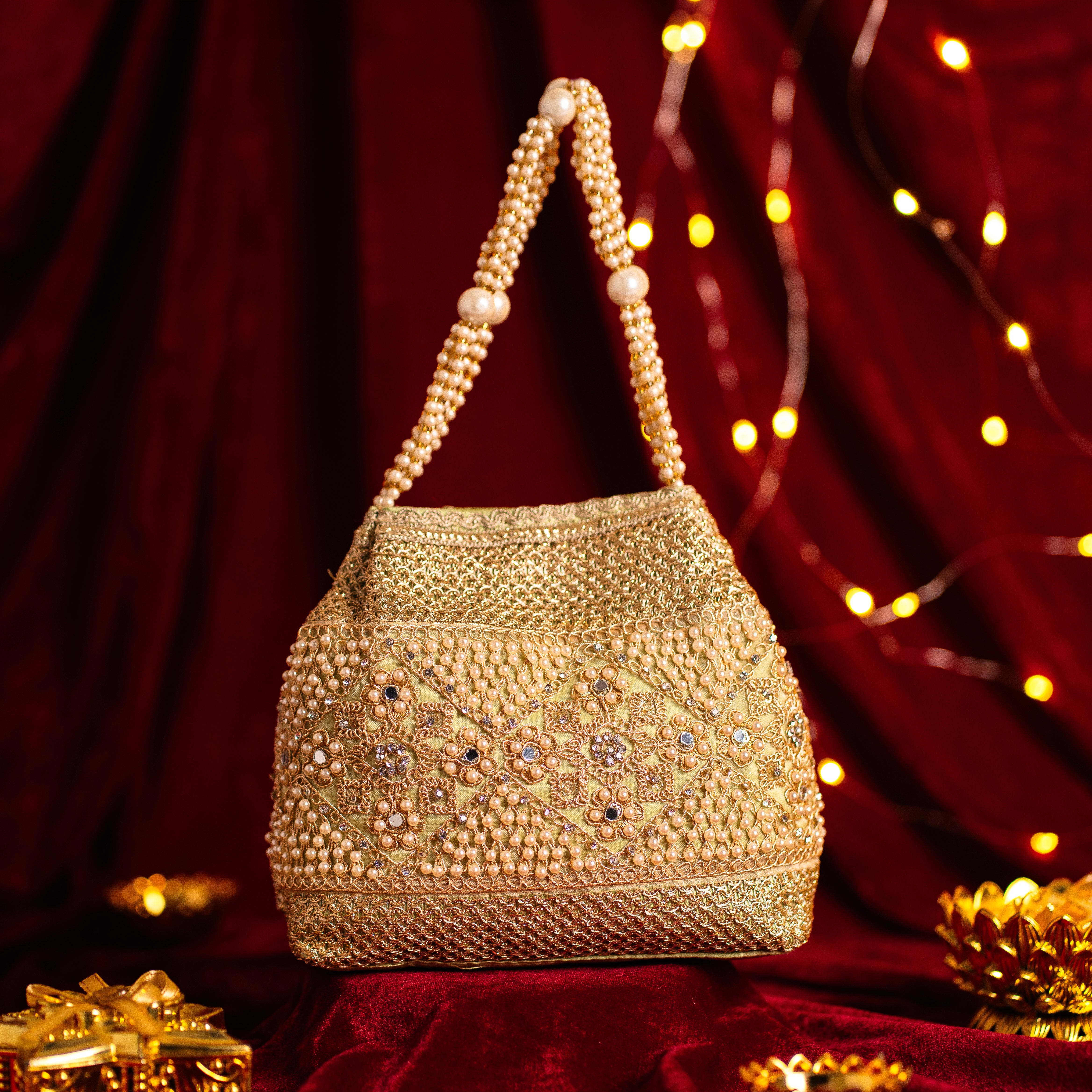 Pearl Elegance Potli