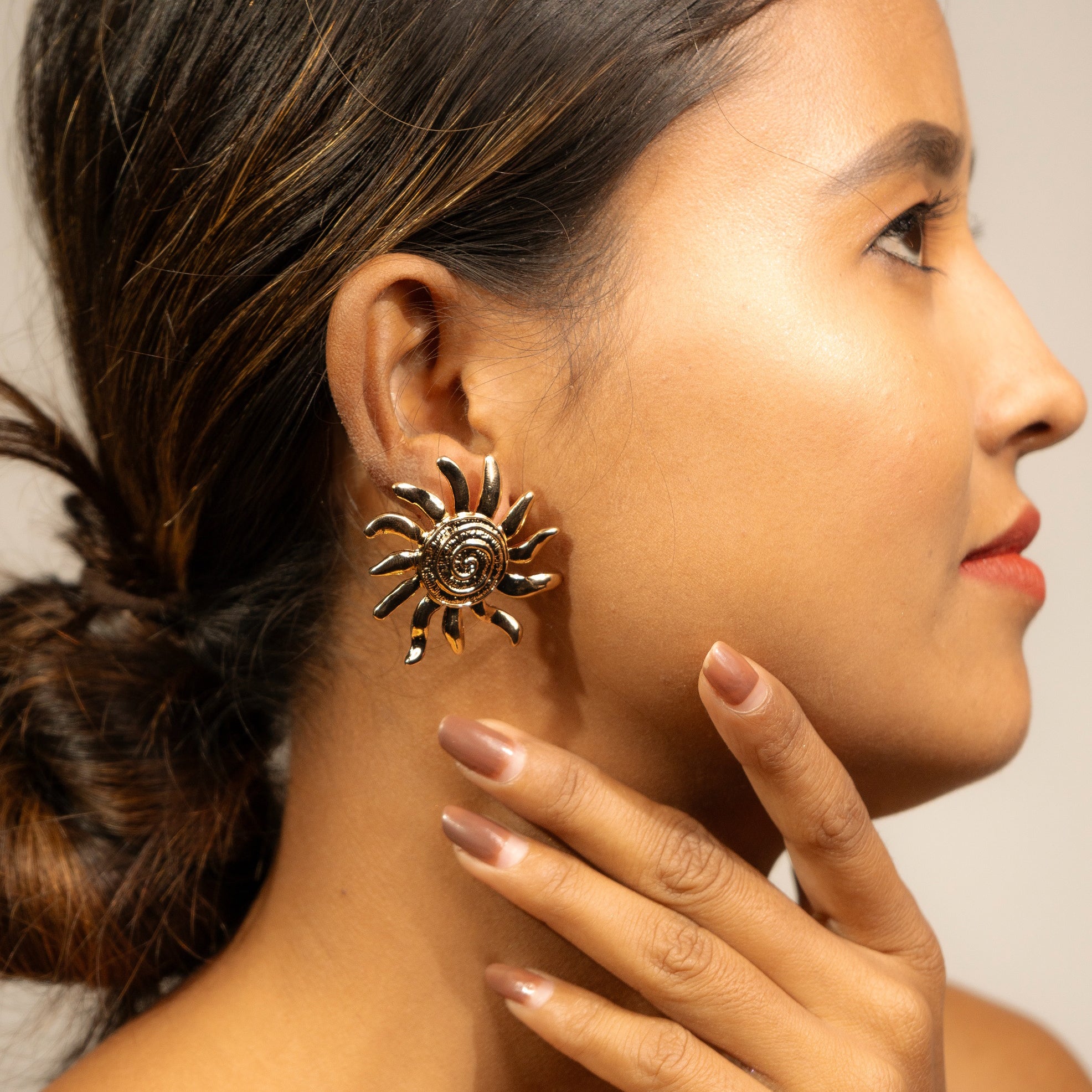 Facet Glow Earrings
