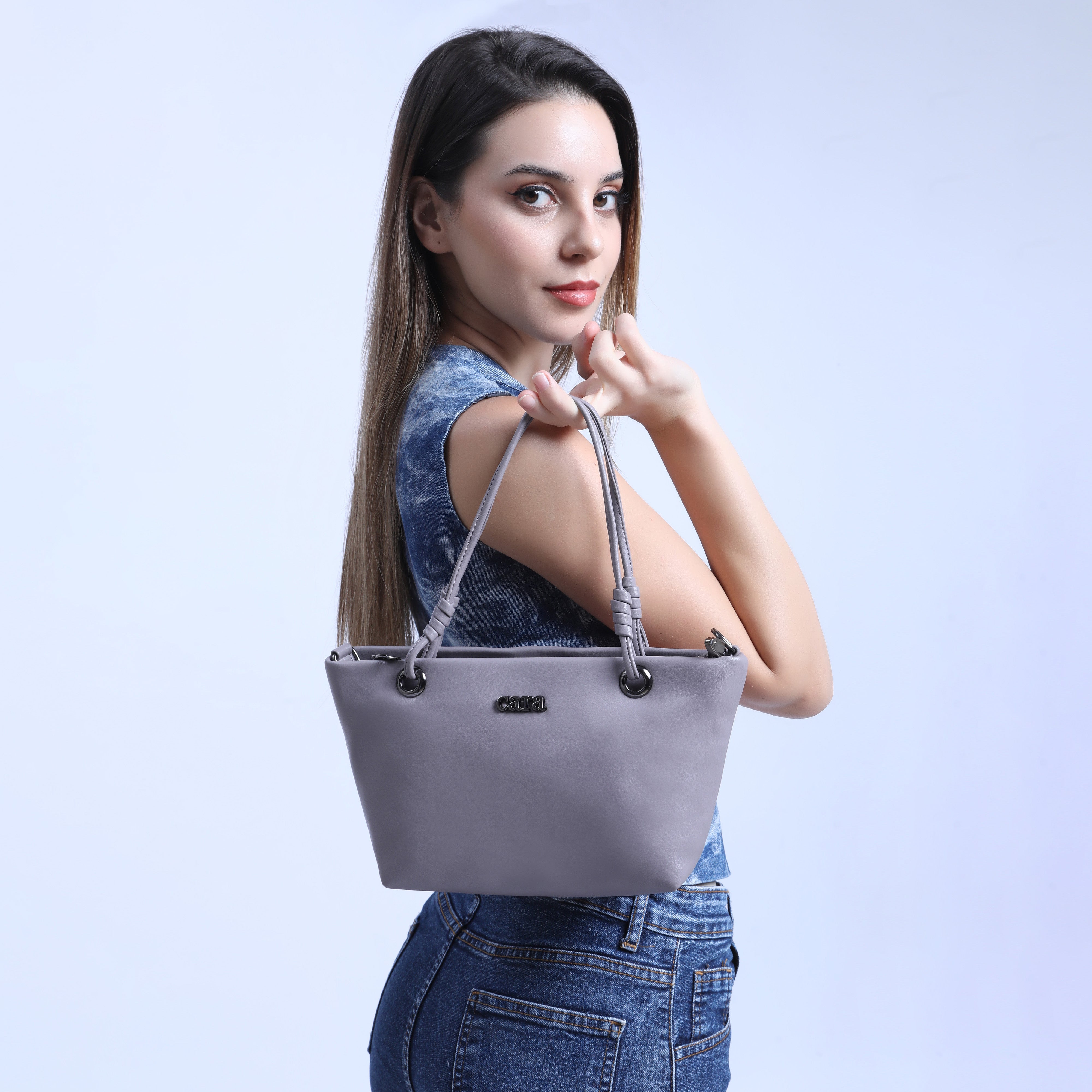 Grey Delightful Slingbag | Cara