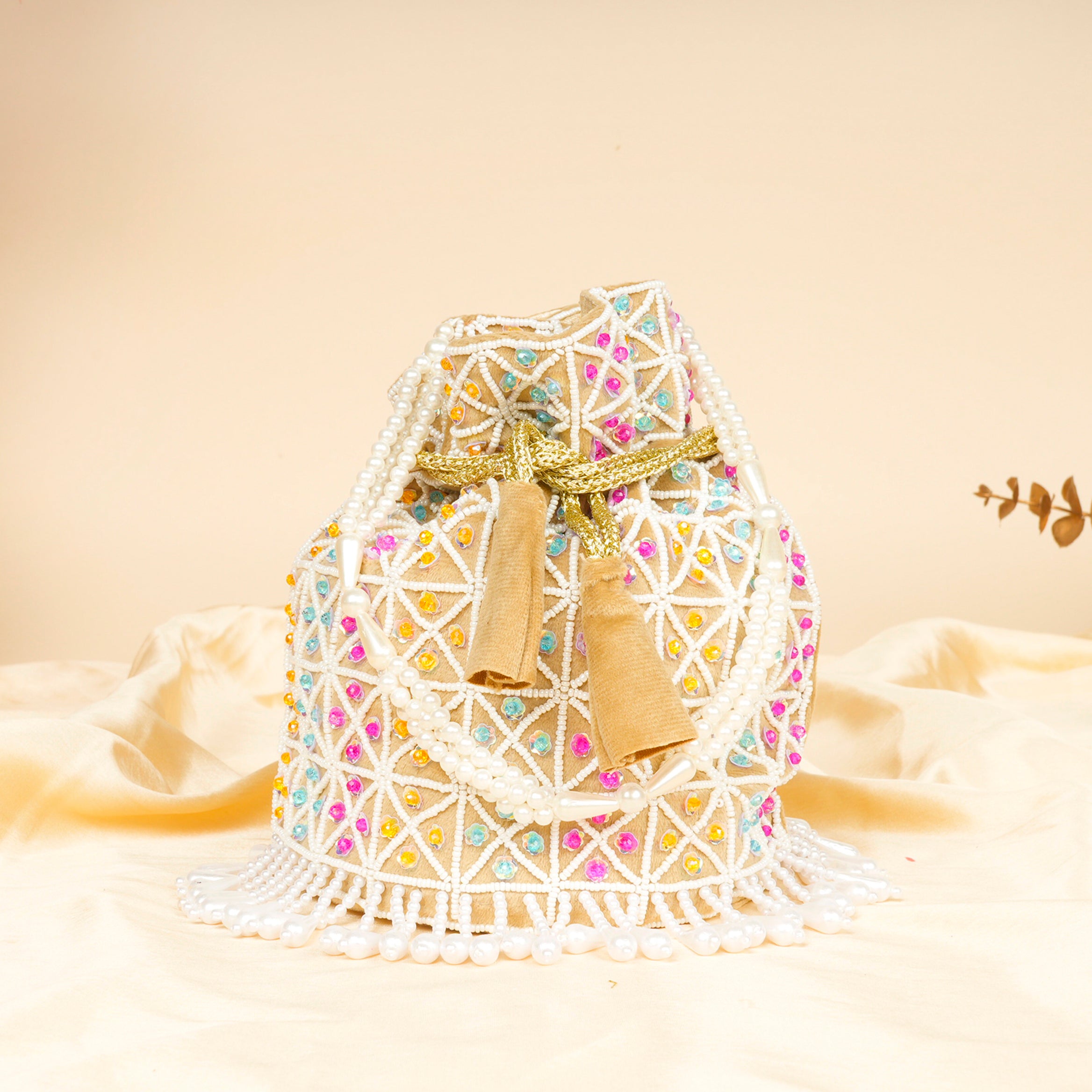 Festive Radiance Potli