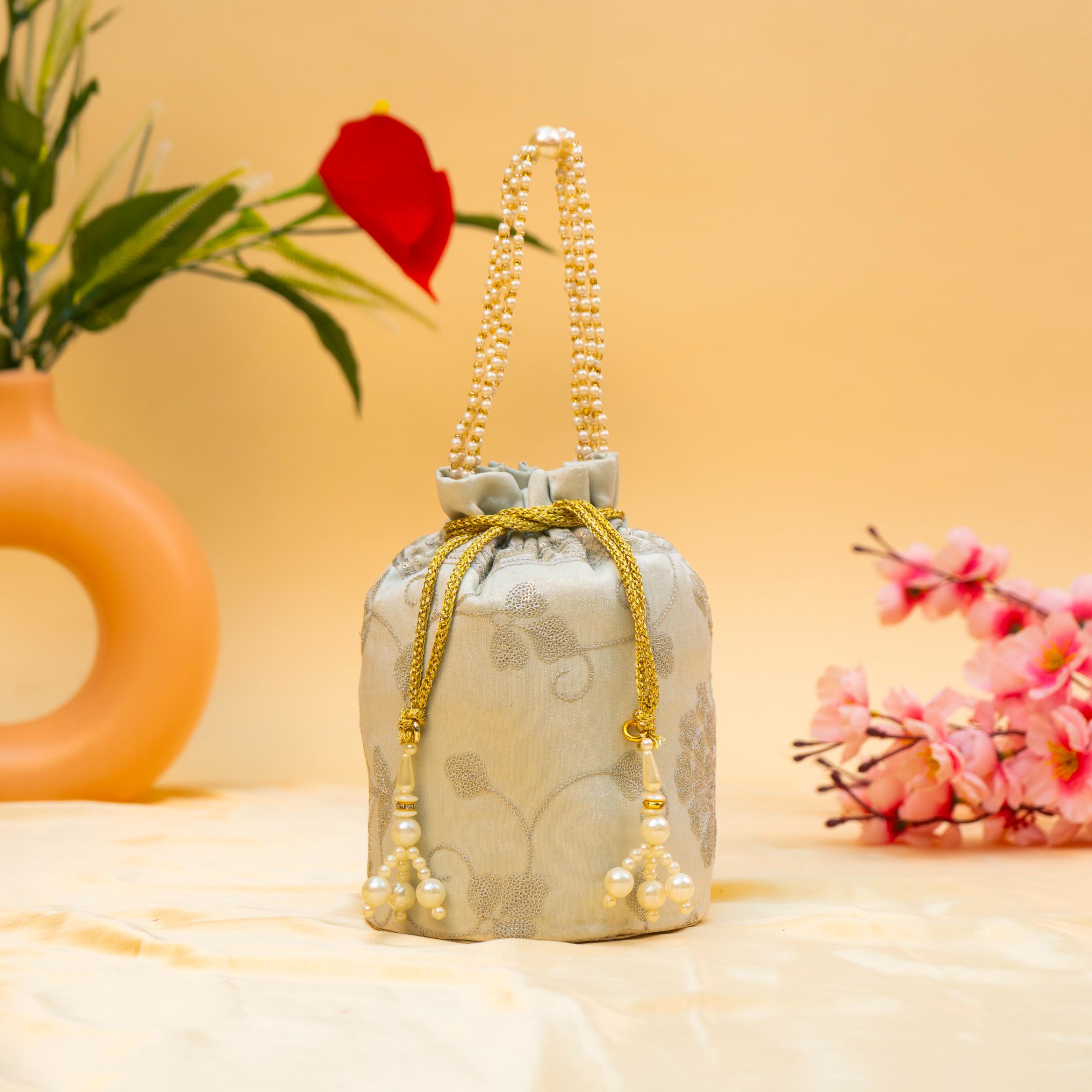 Tradition Weave Potli