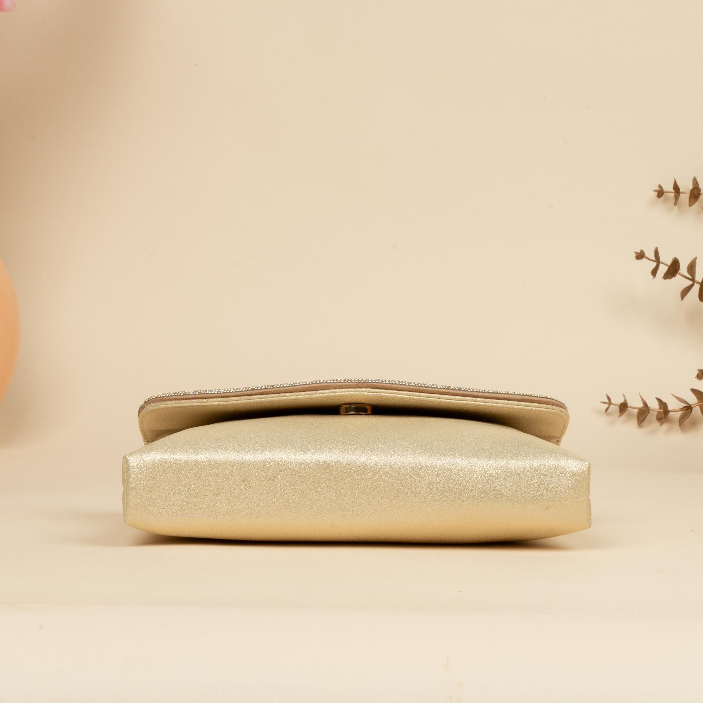 DualEase Zipper Clutch