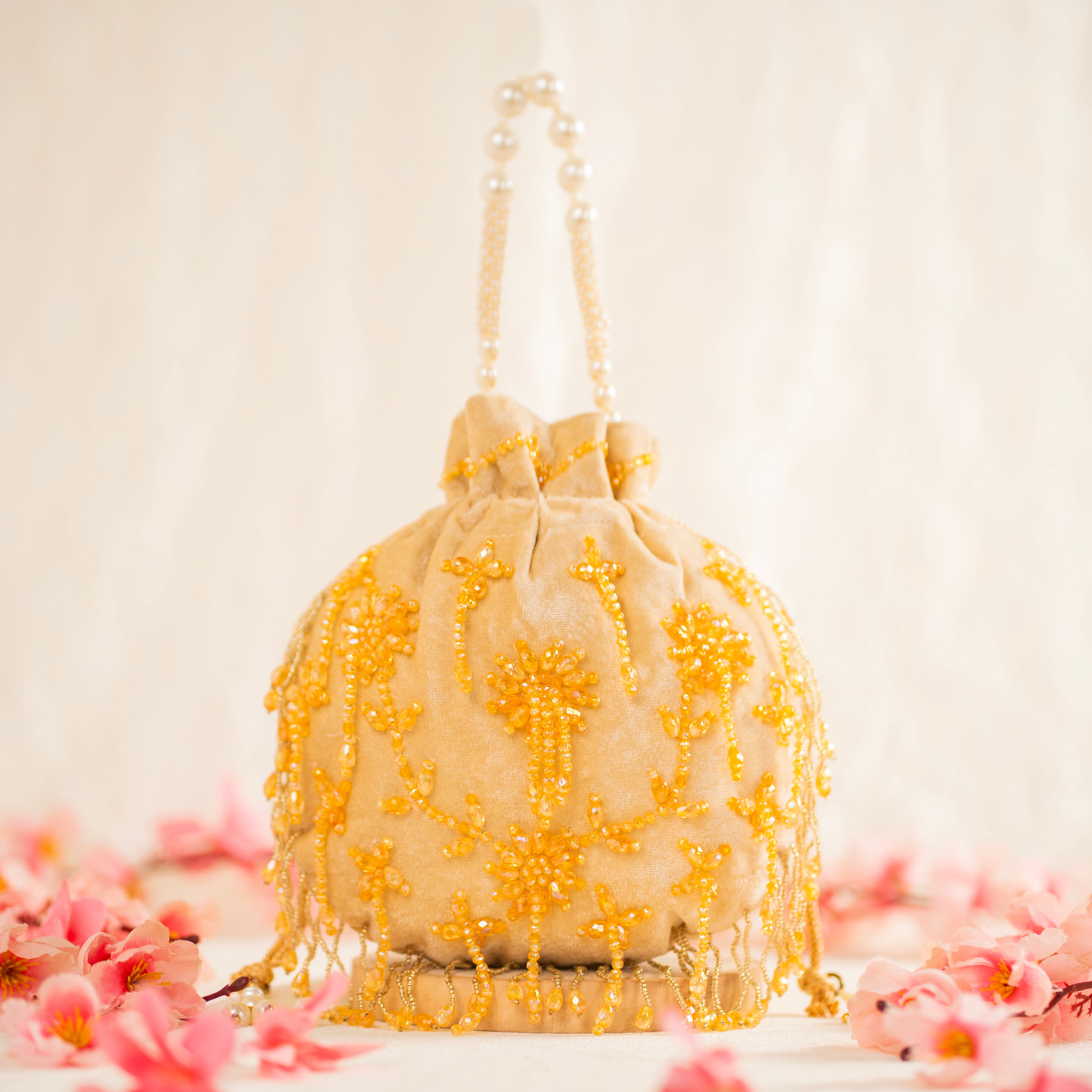 Royal Tapestry Potli