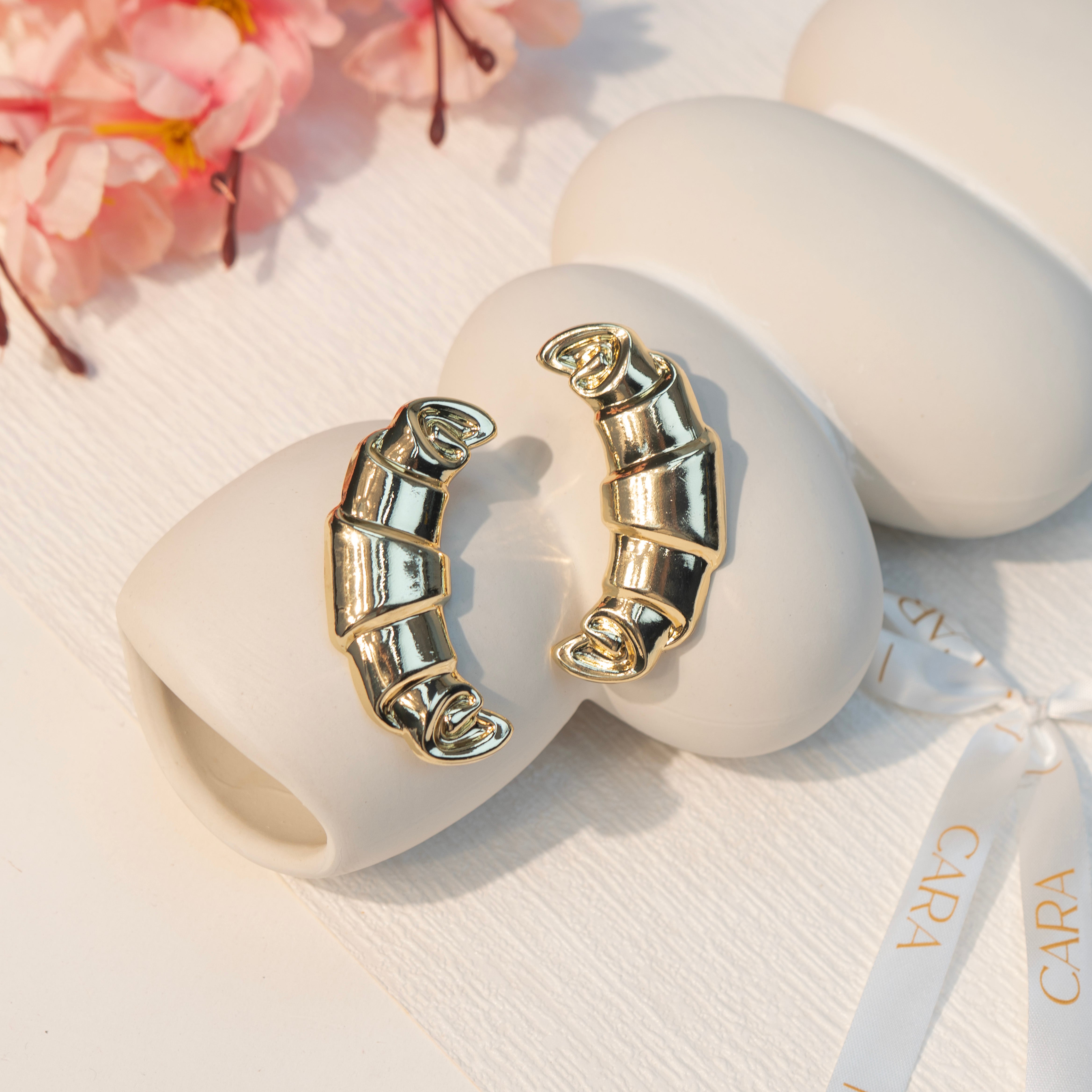 Pure Offset Earrings