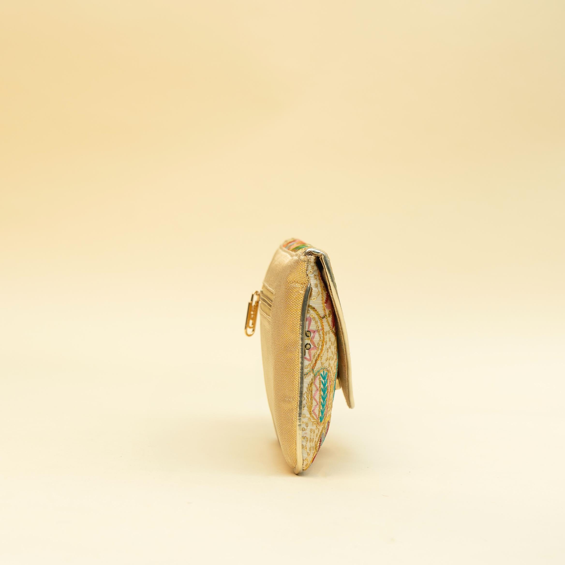 Heirloom Stitch Clutch