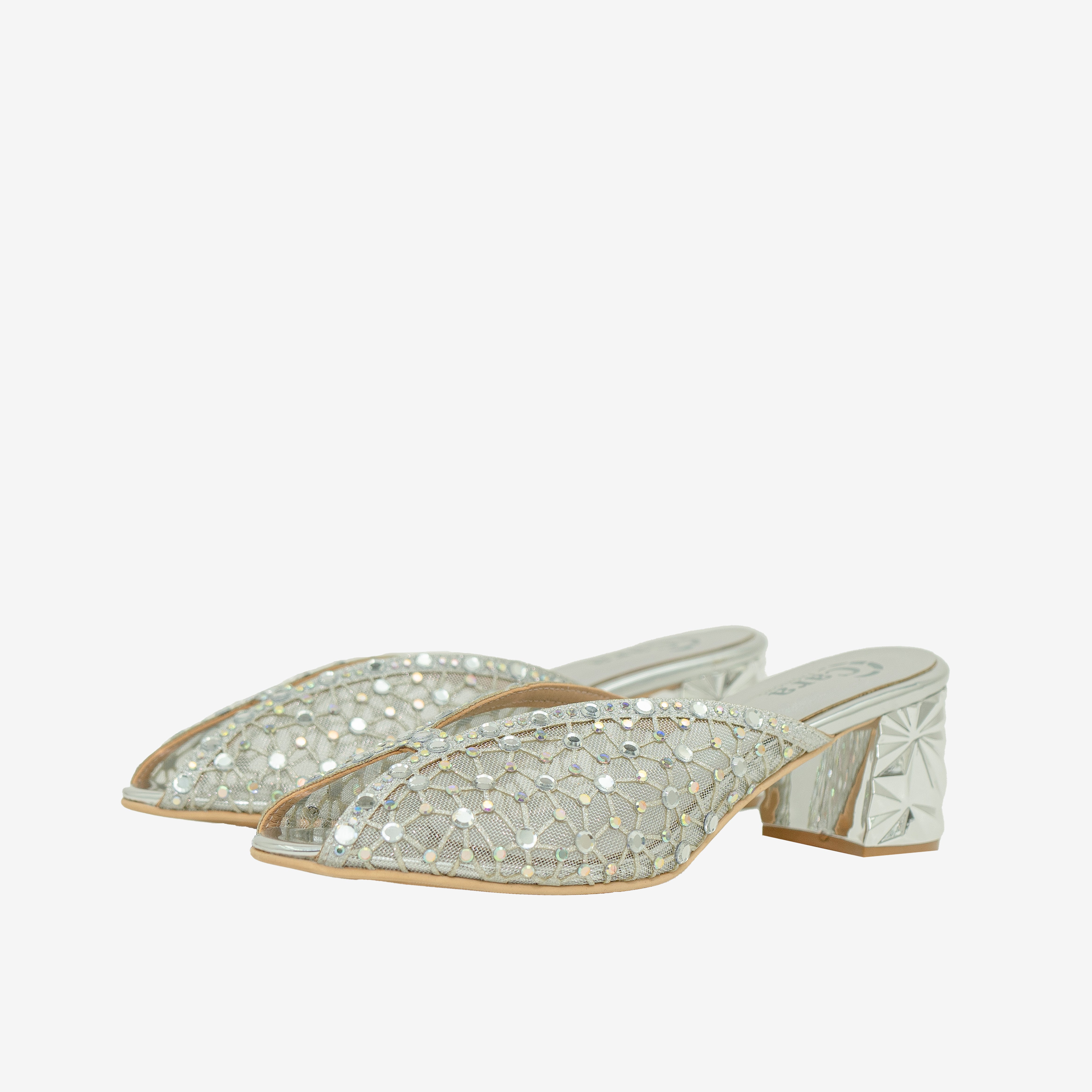 SILVER Radiance Walk | Cara