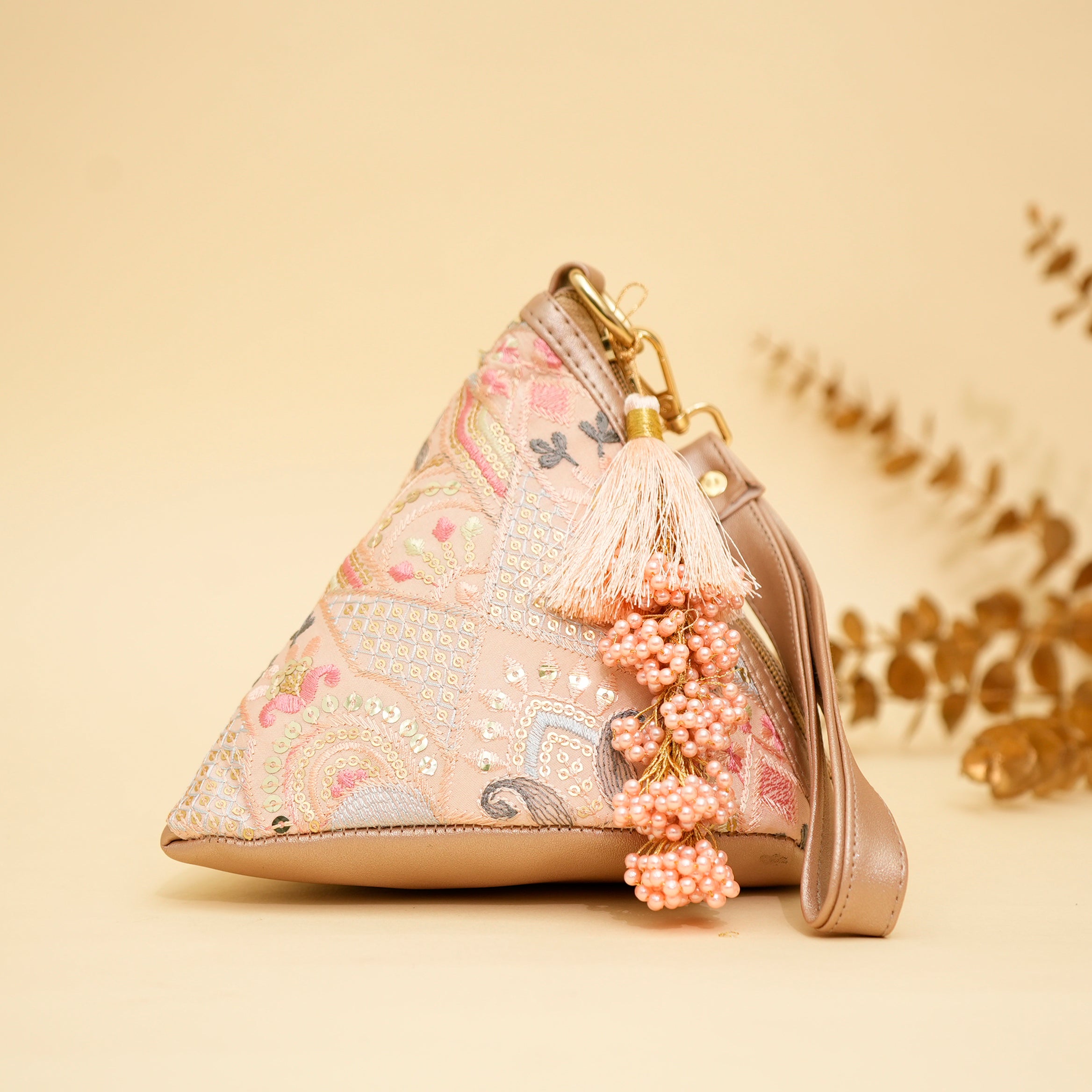Tassel Bloom Potli | Cara