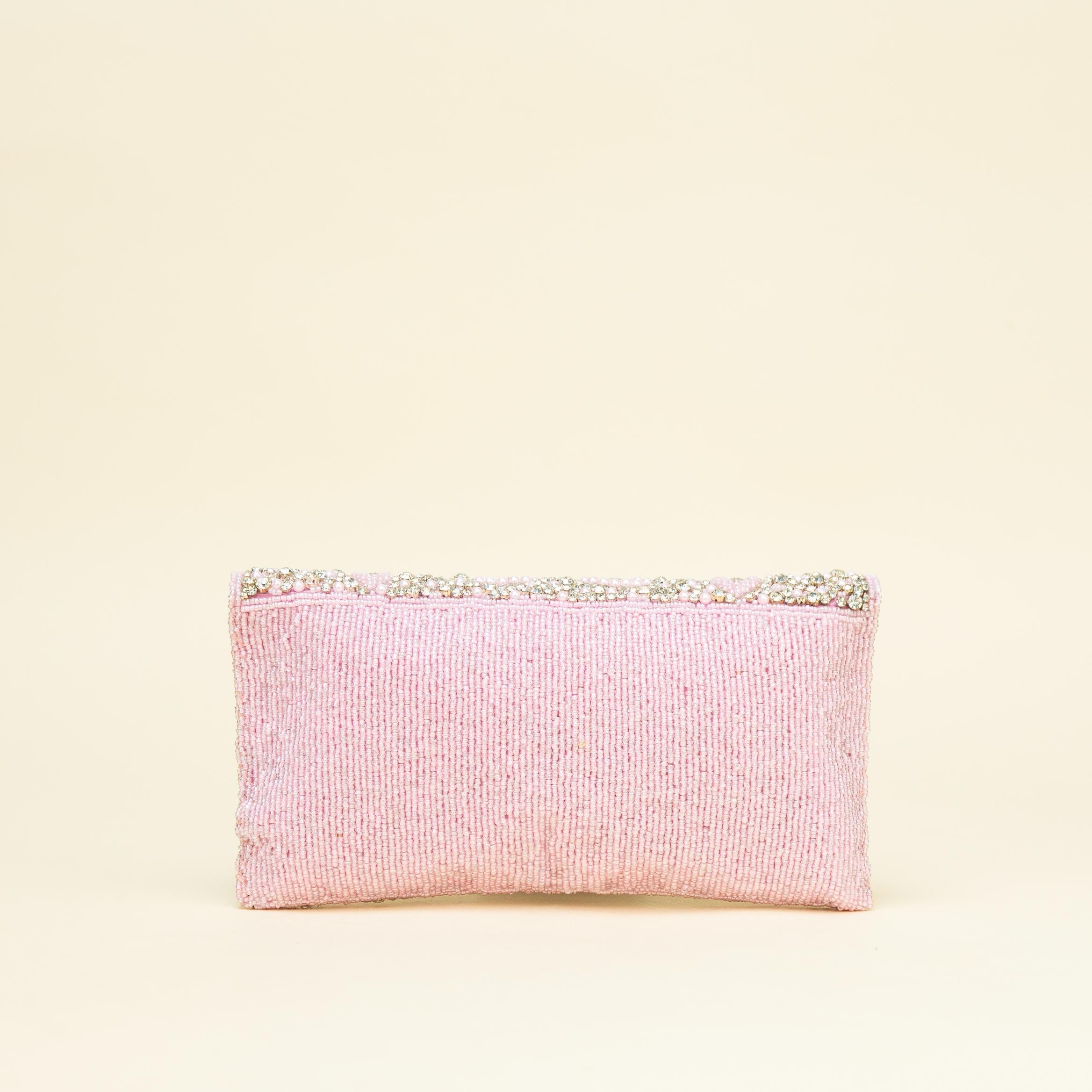 Monvera Chain Bead Collection