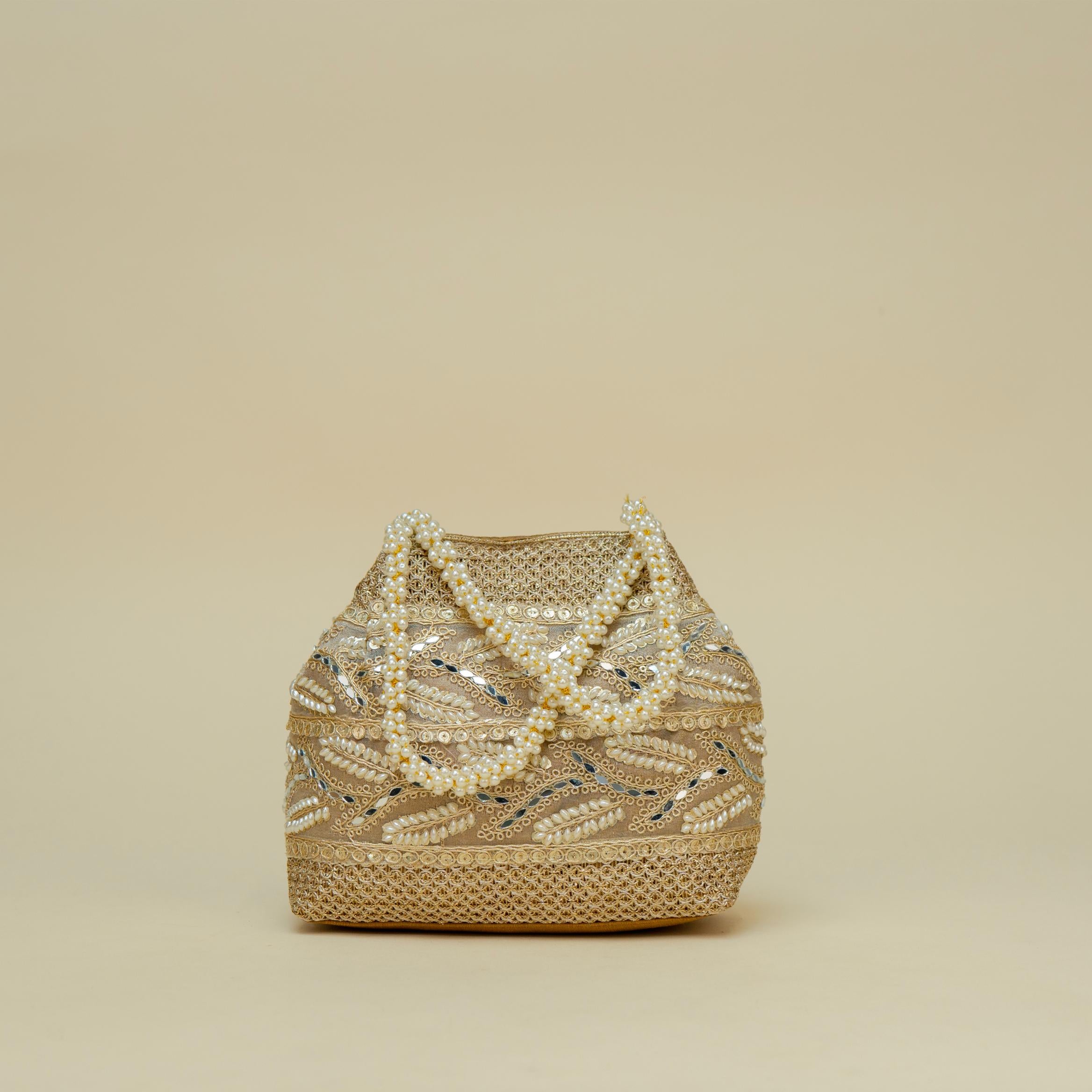 Ornate Handle Potli