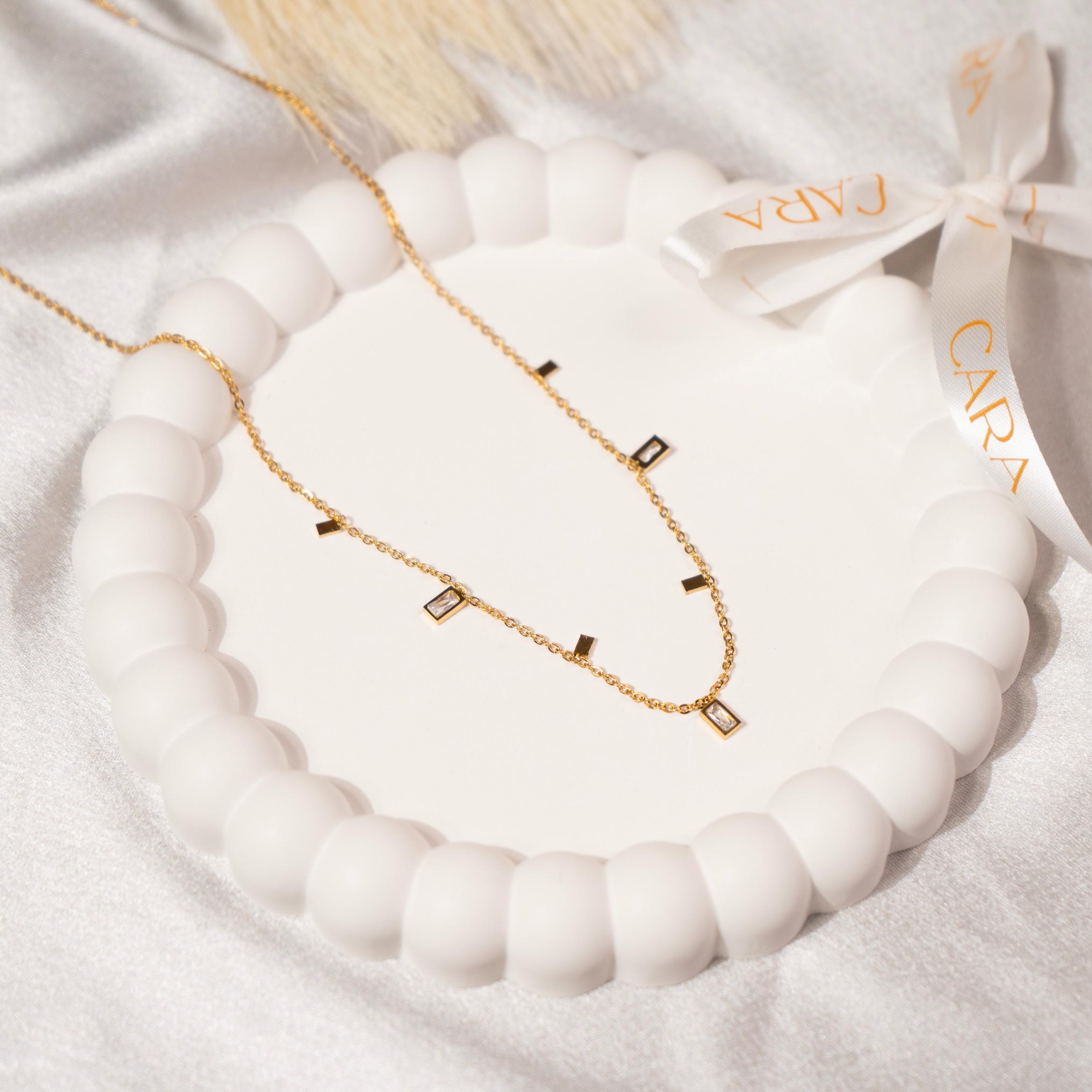 Linear Elegance Necklace