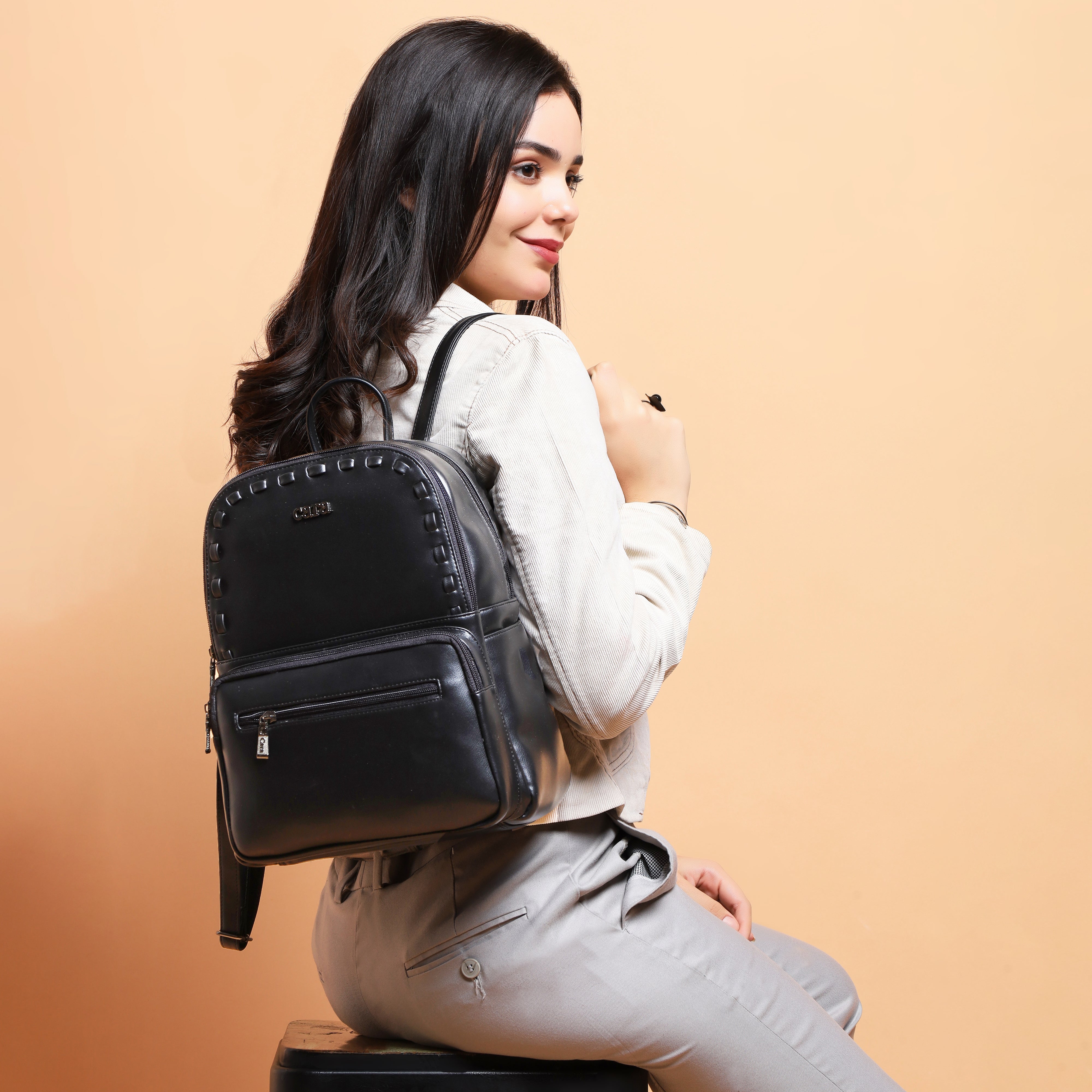 Black CityEdge BackPack | Cara