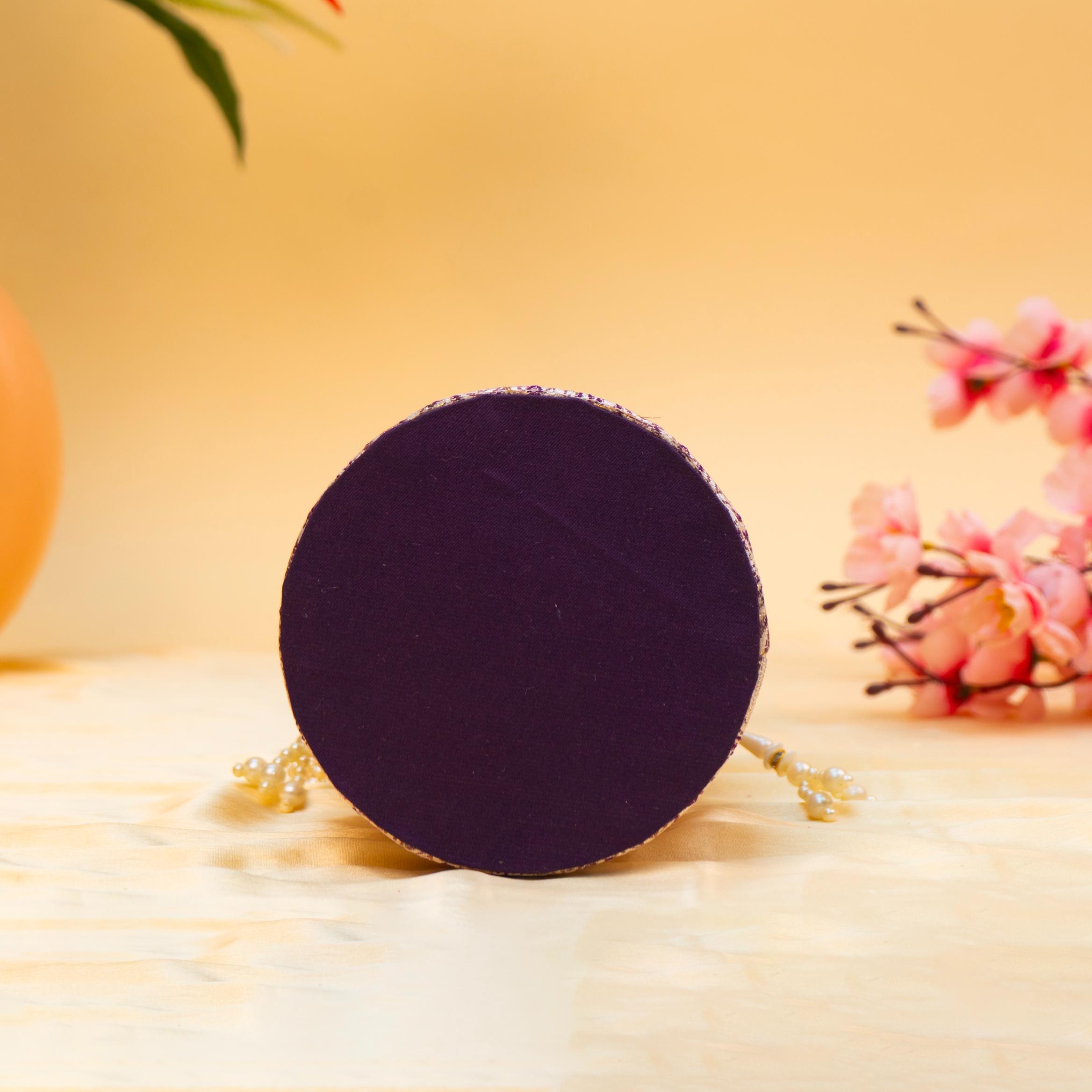 Tradition Weave Potli