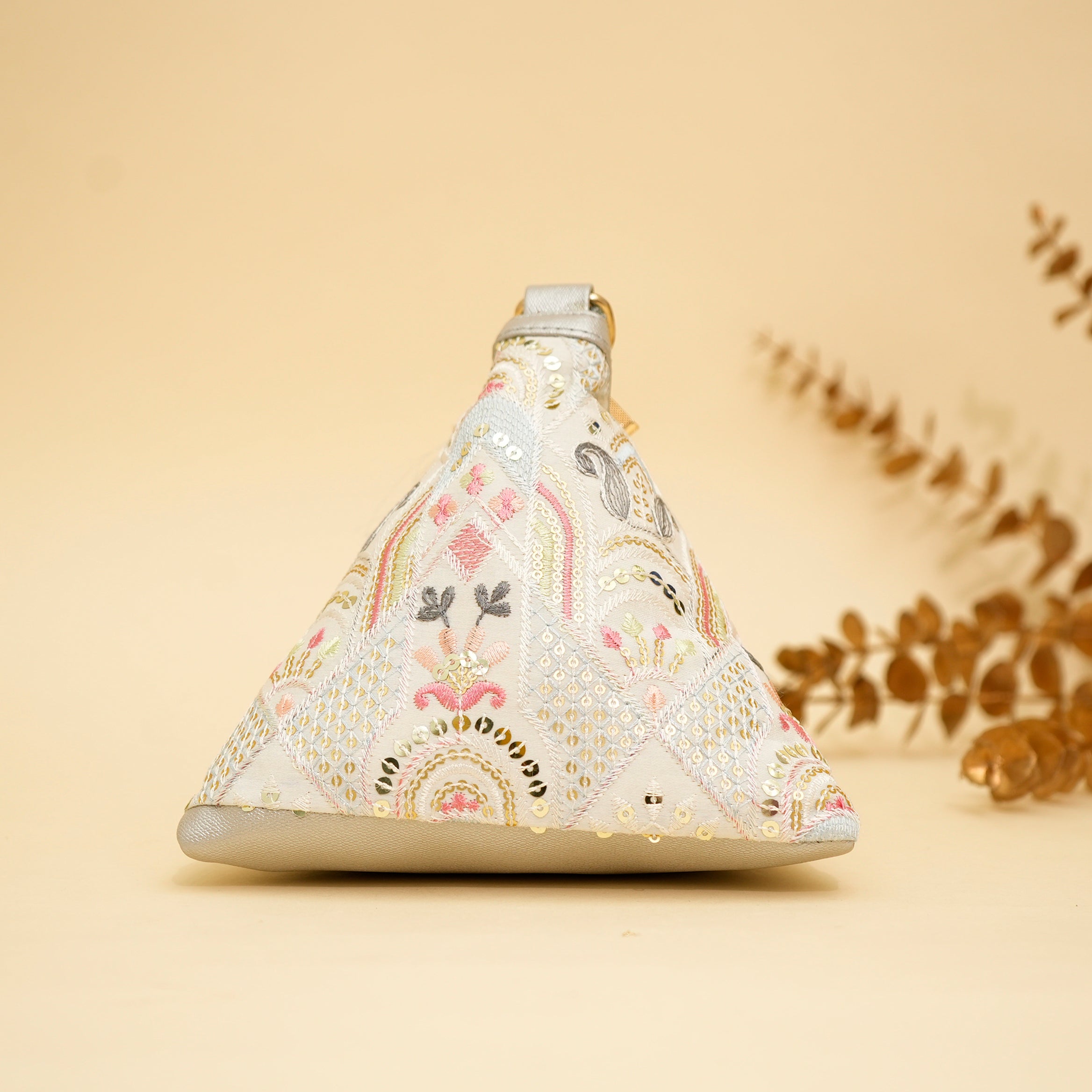 Tassel Bloom Potli | Cara