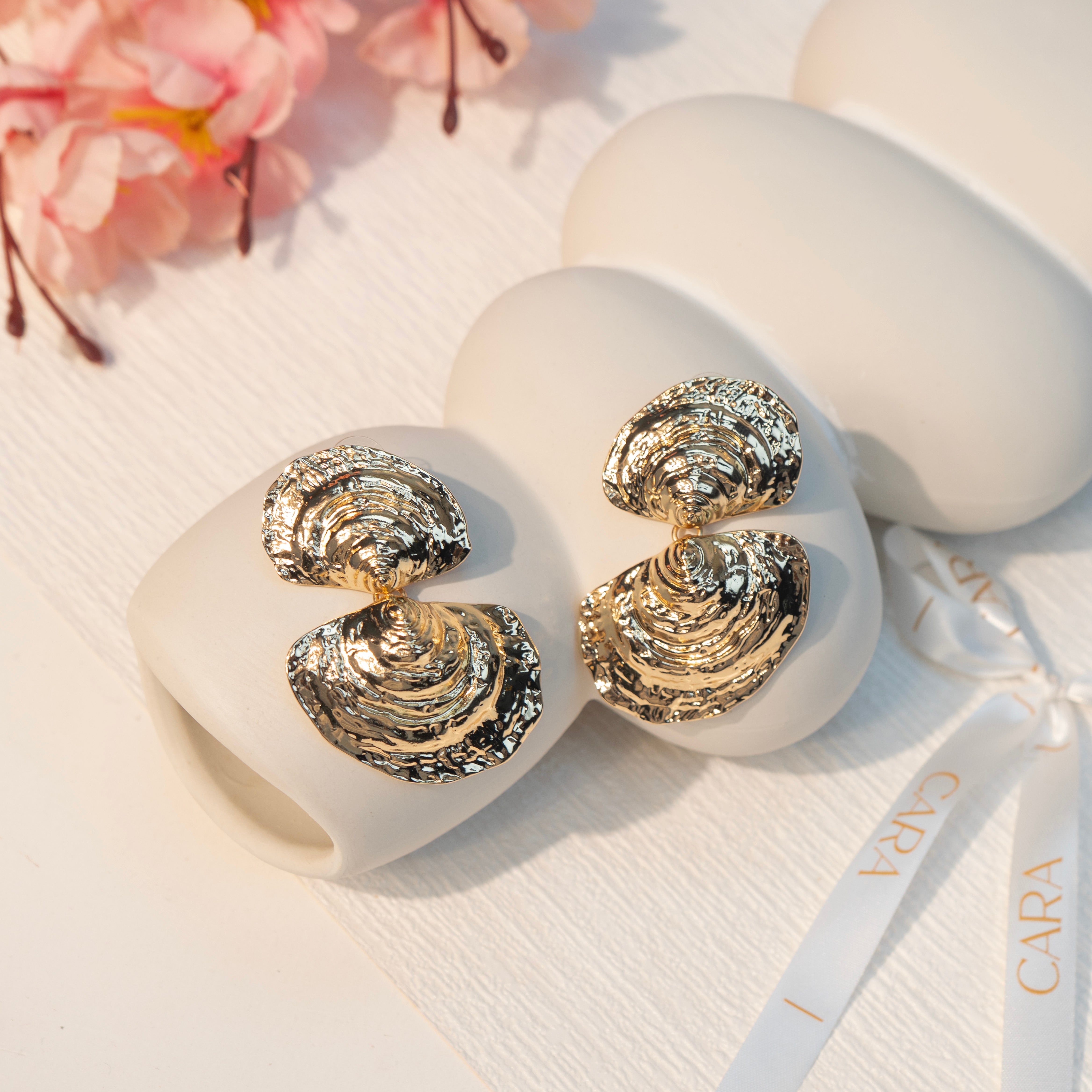 Luma Silhouette Earrings